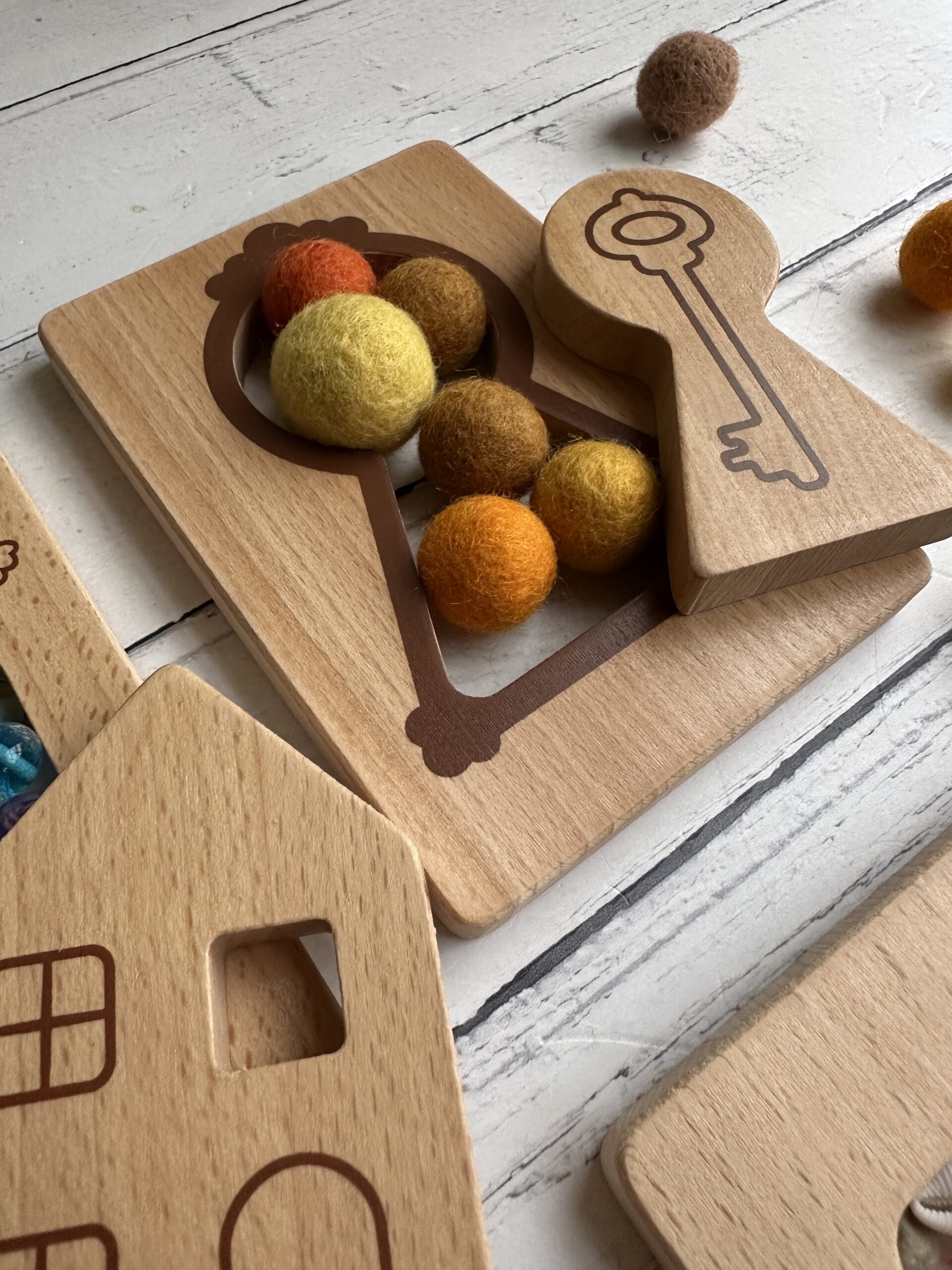 Little Looking Shapes Home set 4 forme privit