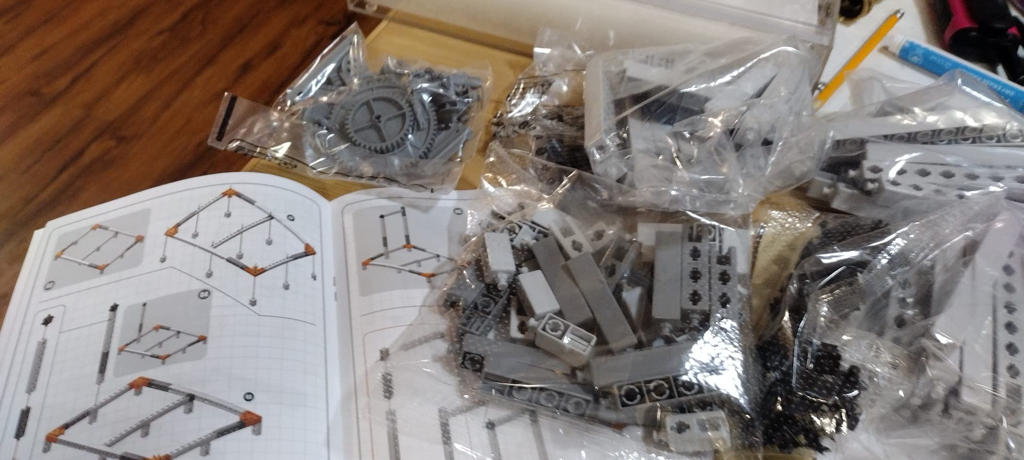Engino Discovering STEM Botanic Laboratory set constructie sera 4 modele