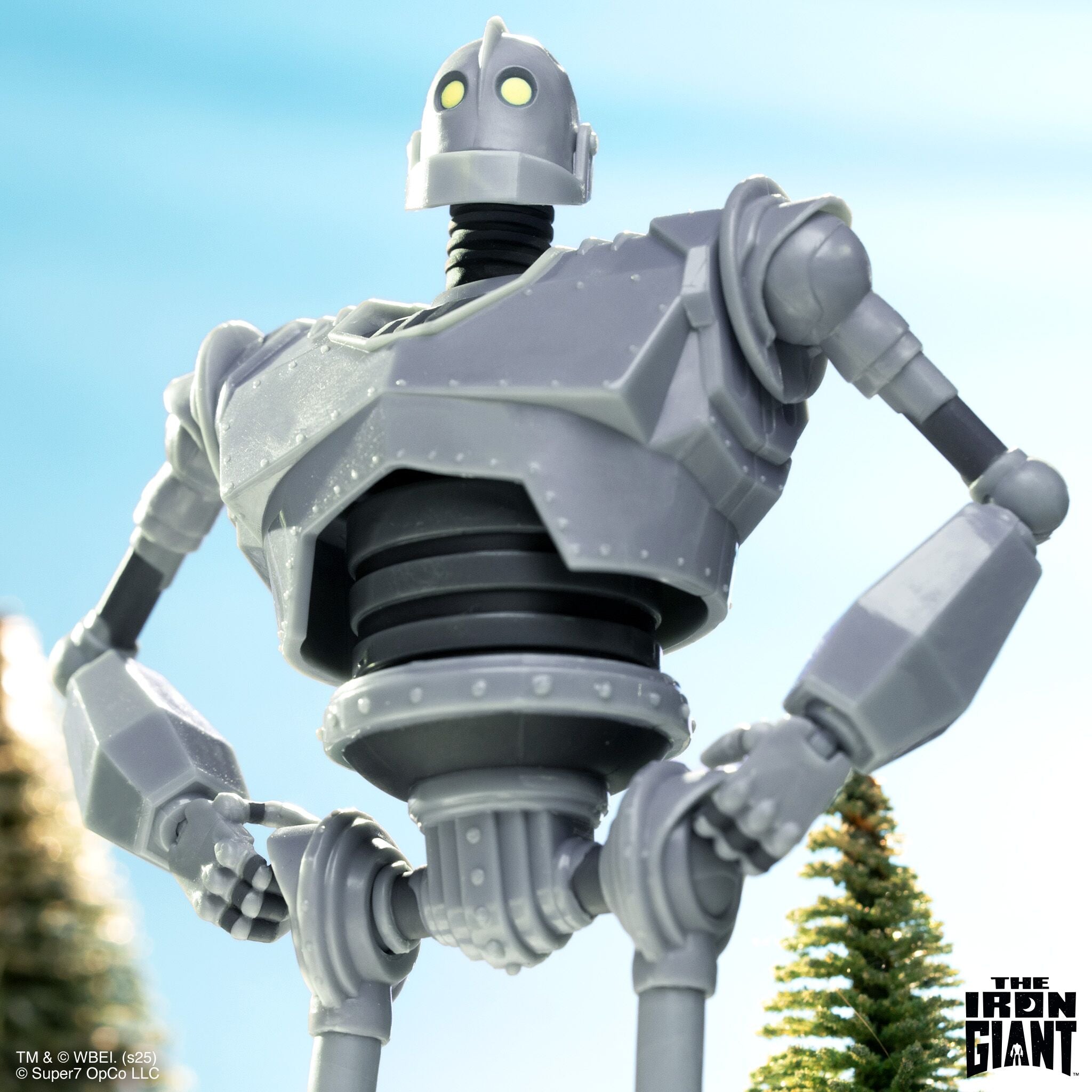 Super7 Deluxe Iron Giant robot figurină 18cm