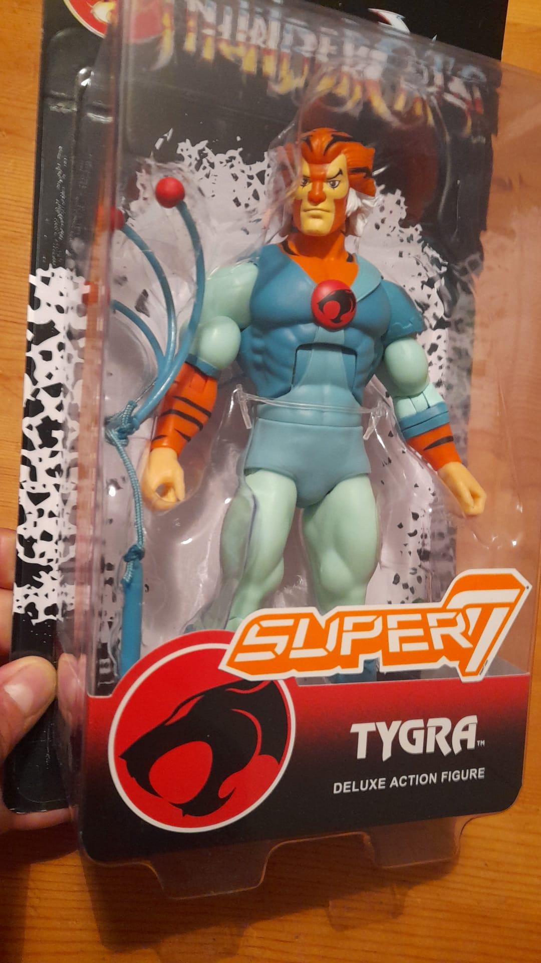 Super7 ThunderCats Deluxe Tygra figurina 18 cm cu bici