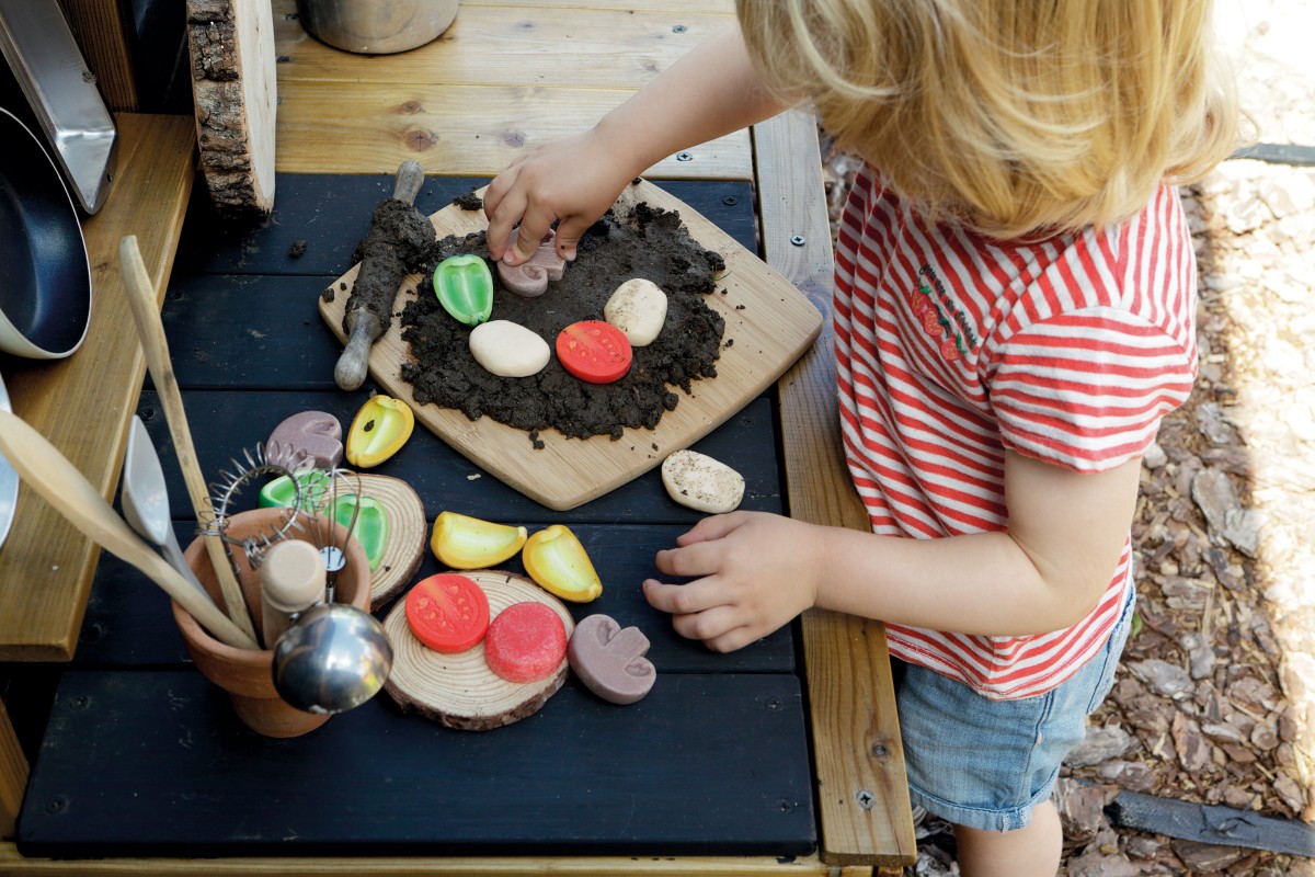 Yellow Door Mud Kitchen set pietre alimentare colectie mare