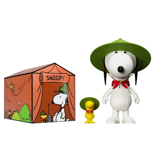 Super7 Peanuts SuperSize Beagle Scout Snoopy figurina vinil cu bandana