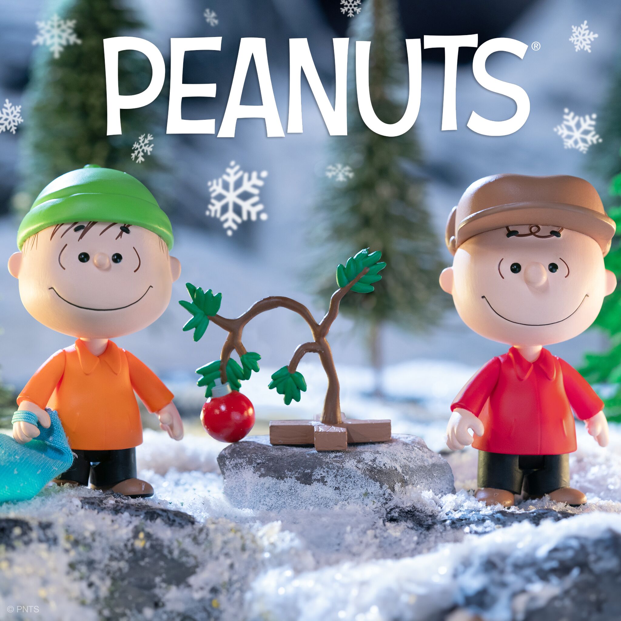 Super7 Peanuts ReAction Wave 06 set Charlie Brown Linus figurine