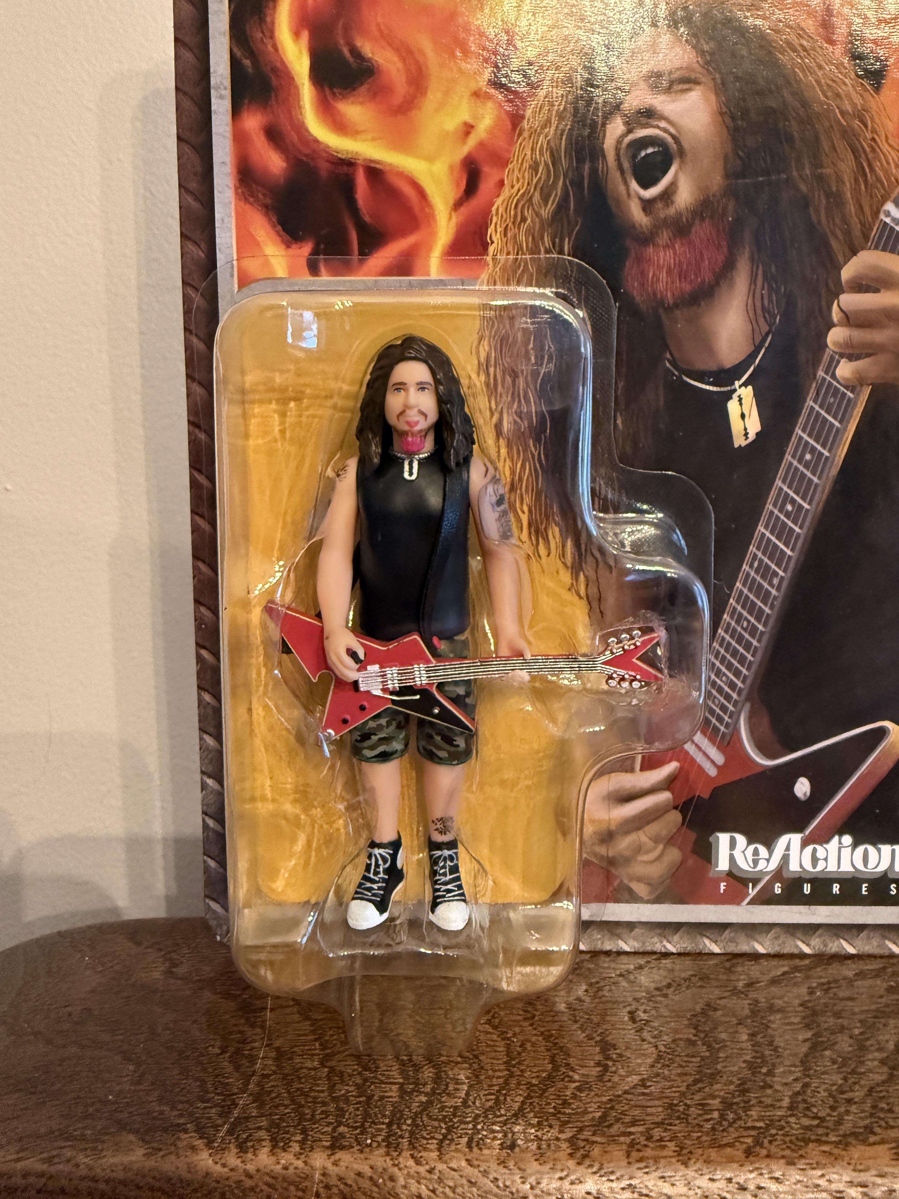 Super7 Dimebag Darrell Culprit figurina 9,5 cm cu chitara
