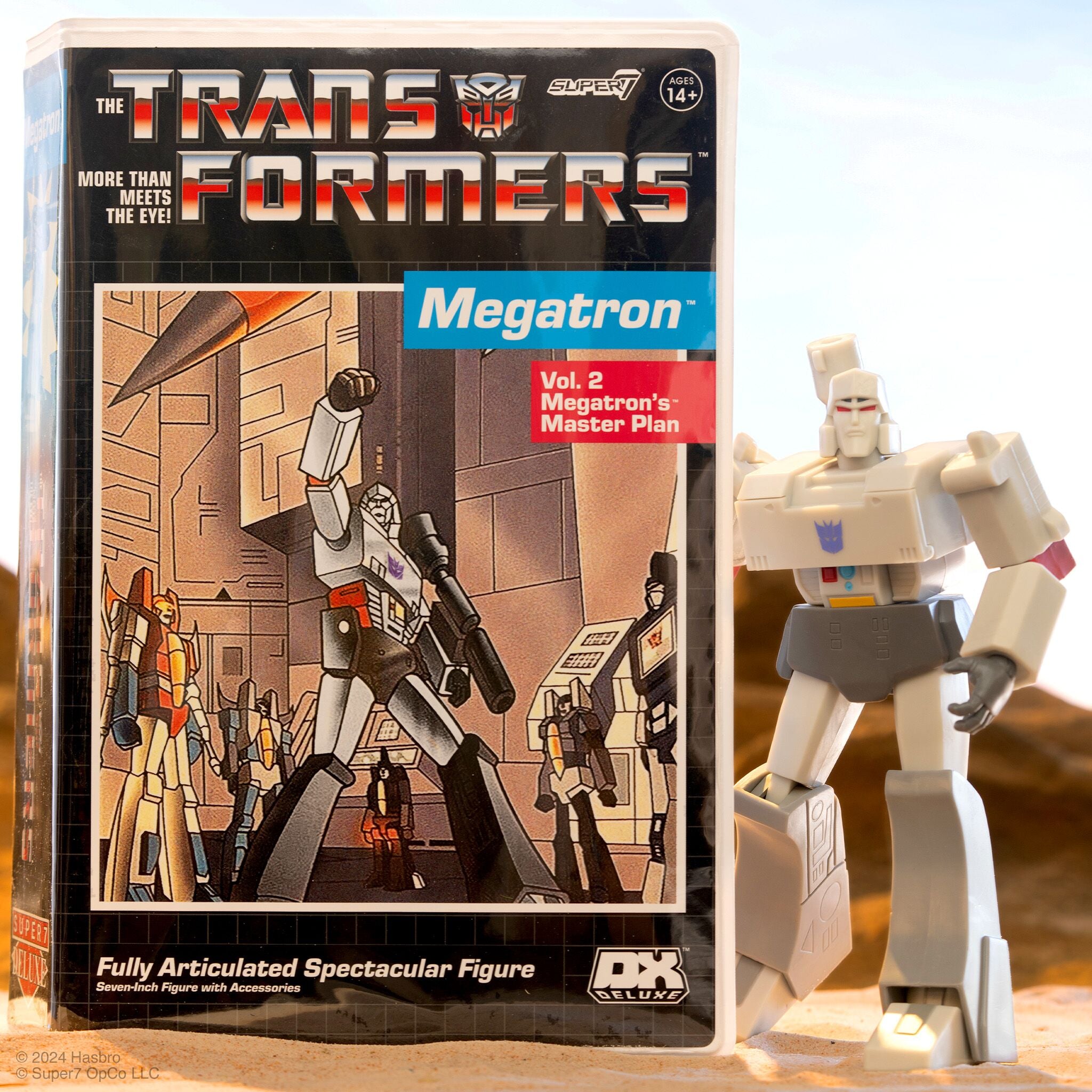 Super7 Transformers Deluxe Megatron VHS figurina 18 cm