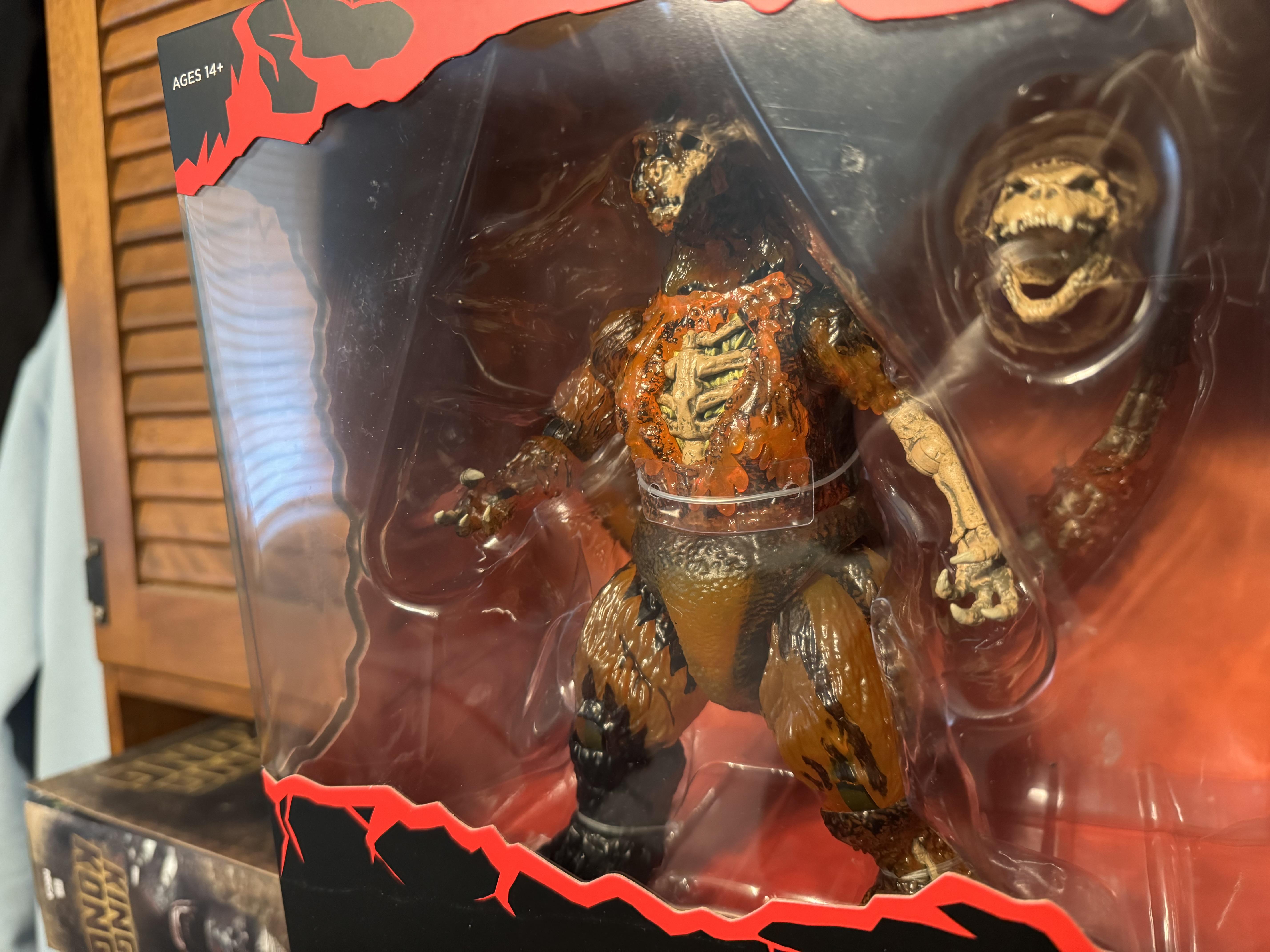 Super7 Toho Ultimates 1200ºC Godzilla figurina 21 cm