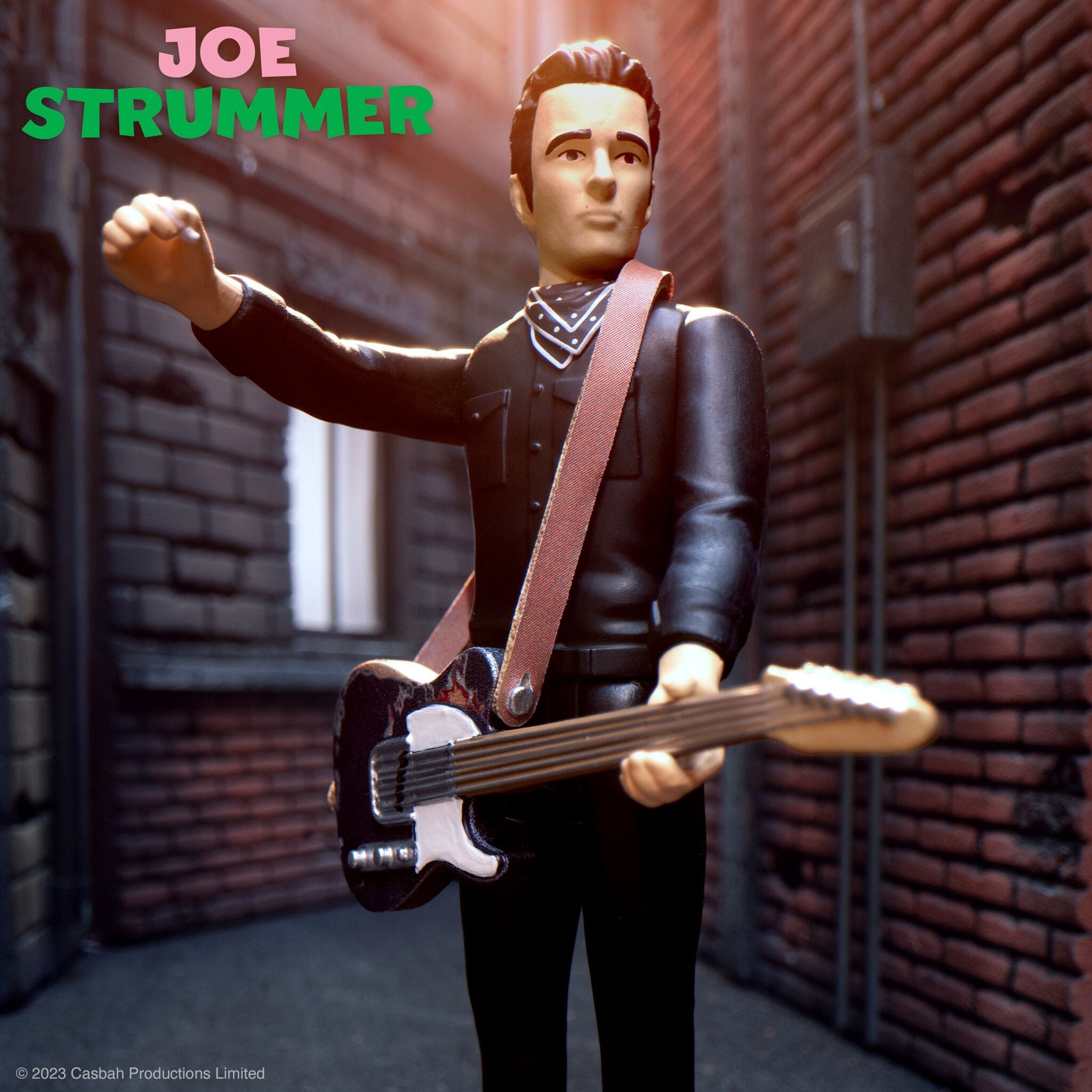 Super7 ReAction Joe Strummer figurina 9,5 cm chitara