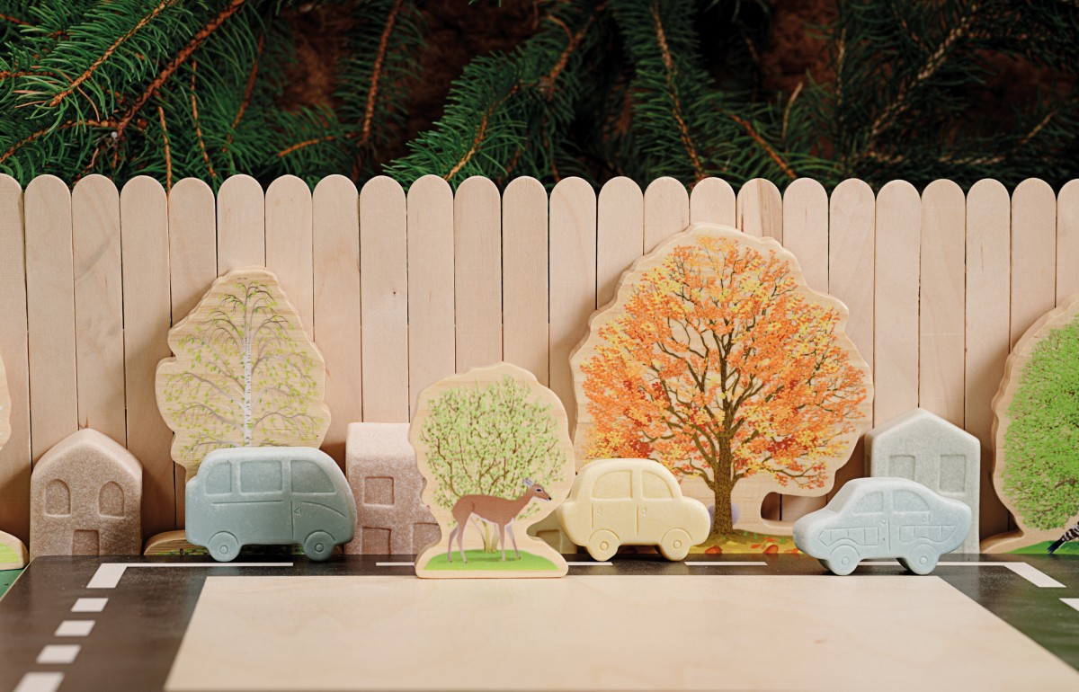 Yellow Door Four Seasons Trees set lemn 8 copaci 12 luni+