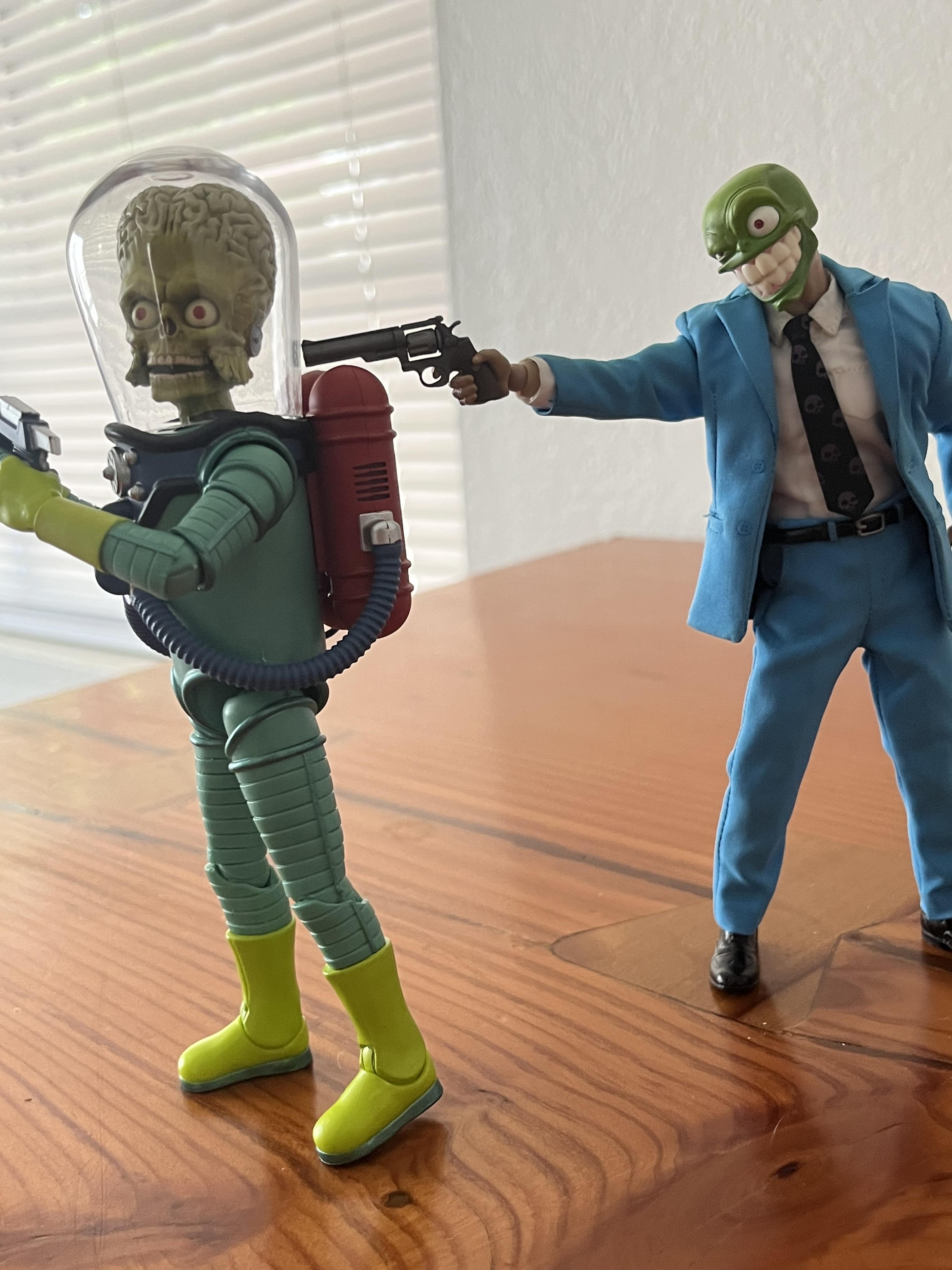 Super7 Mars Attacks Ultimates Wave 01 figurina Martian articulata