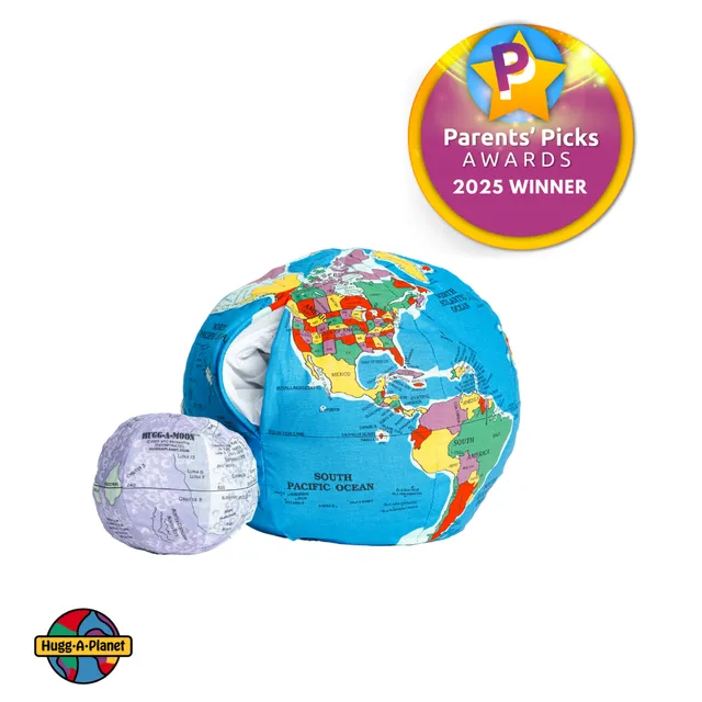 Hugg a Planet Pocket Earth with Moon jucarie plus set 2 piese bumbac