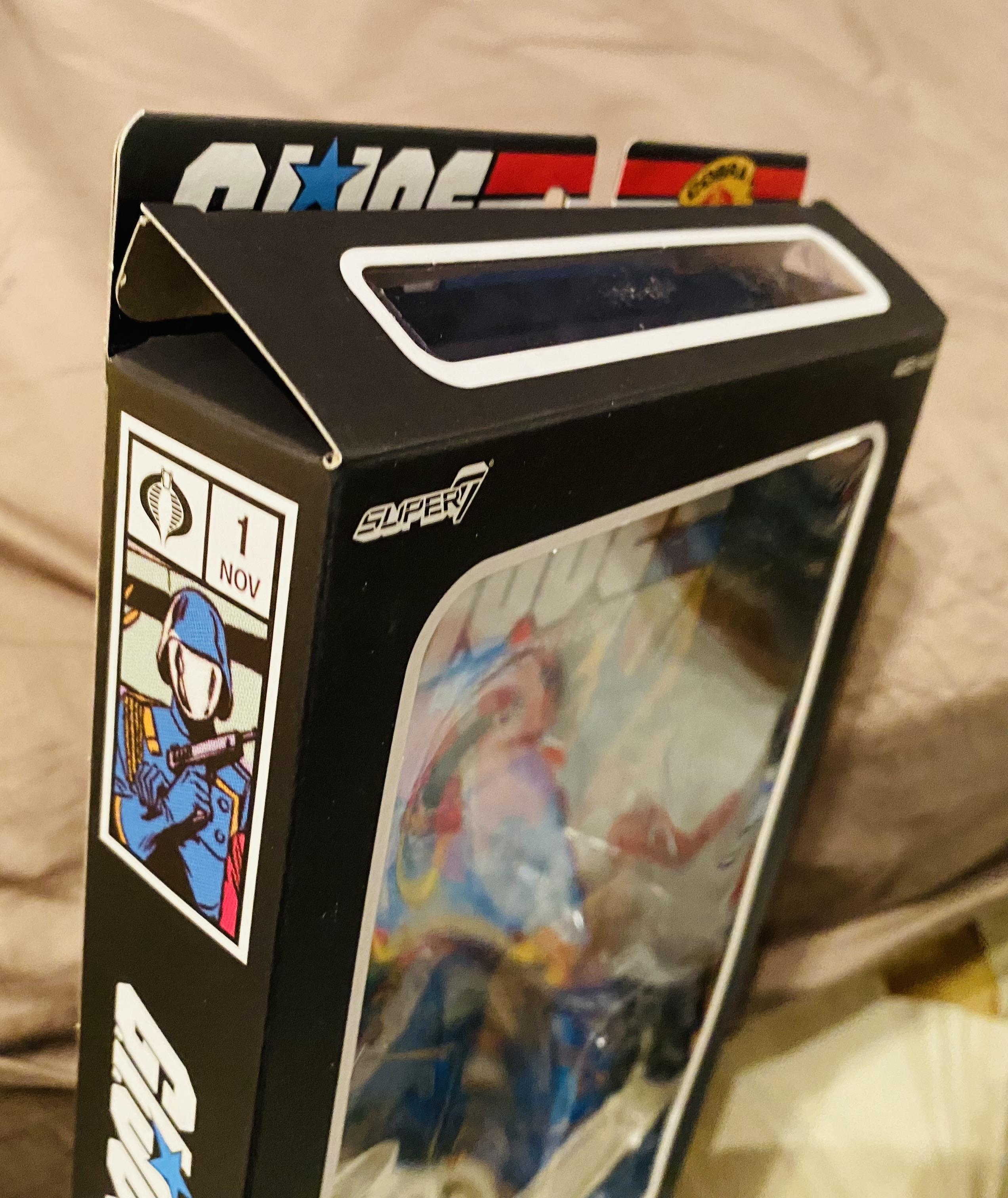 Super7 G.I. Joe ReAction+ Cobra Commander figurina set comic Issue 1