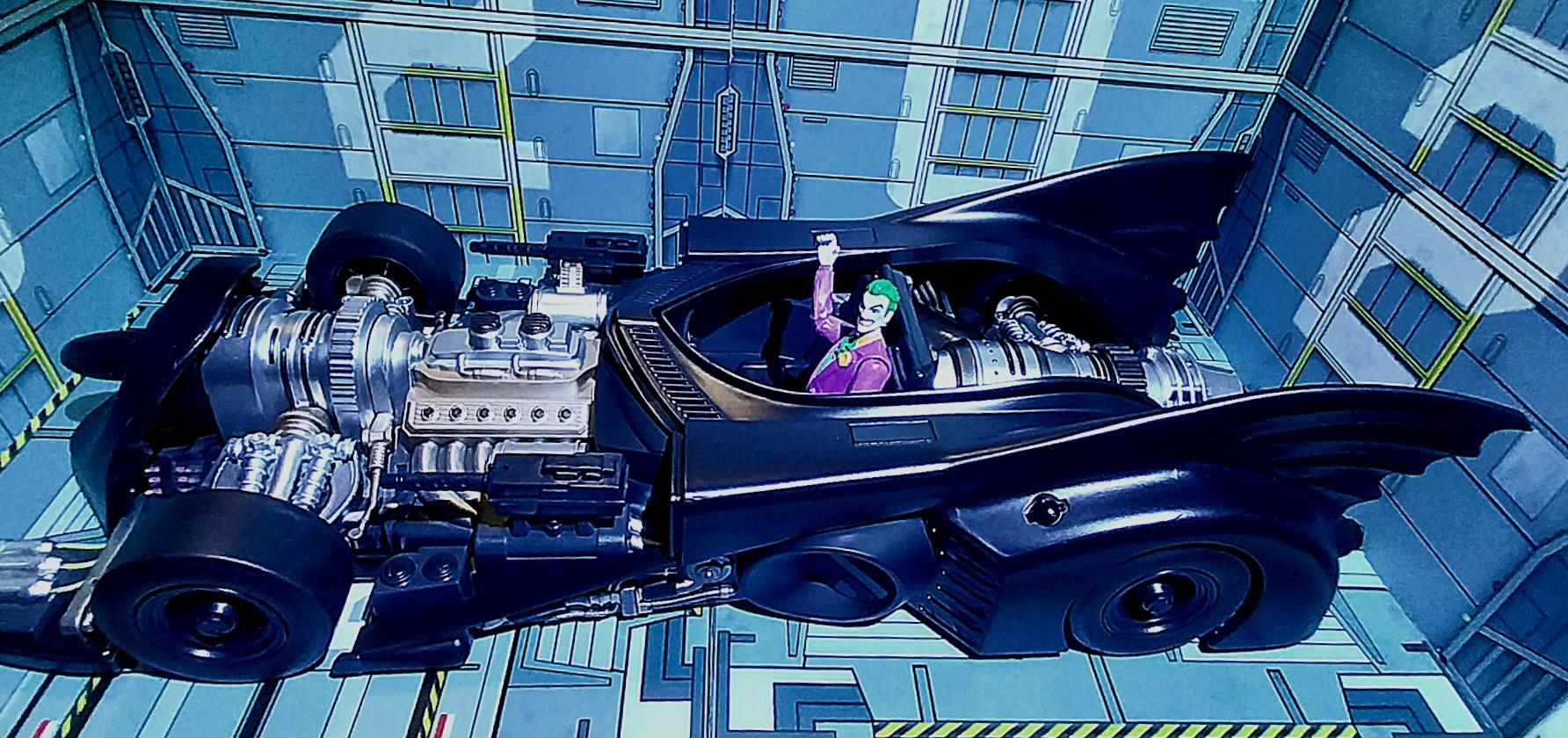 Super7 Super Cyborg Batmobile 1989 macheta full color