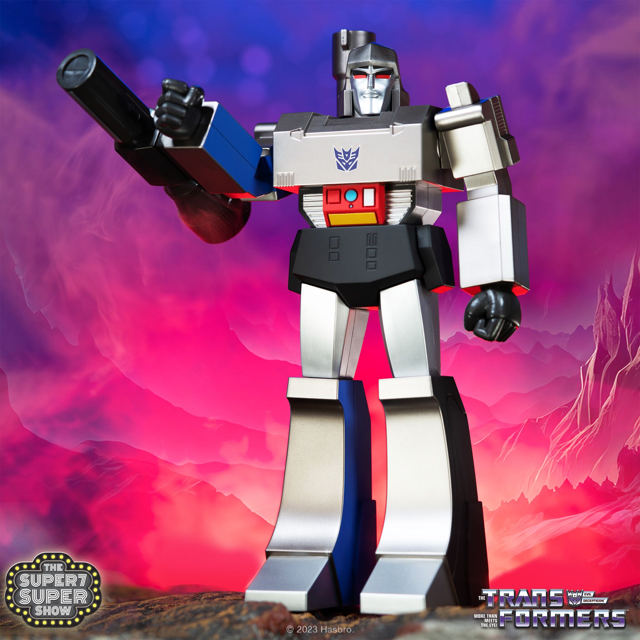 Super7 Super Cyborg Goodbye Megatron figura 30 cm SDCC