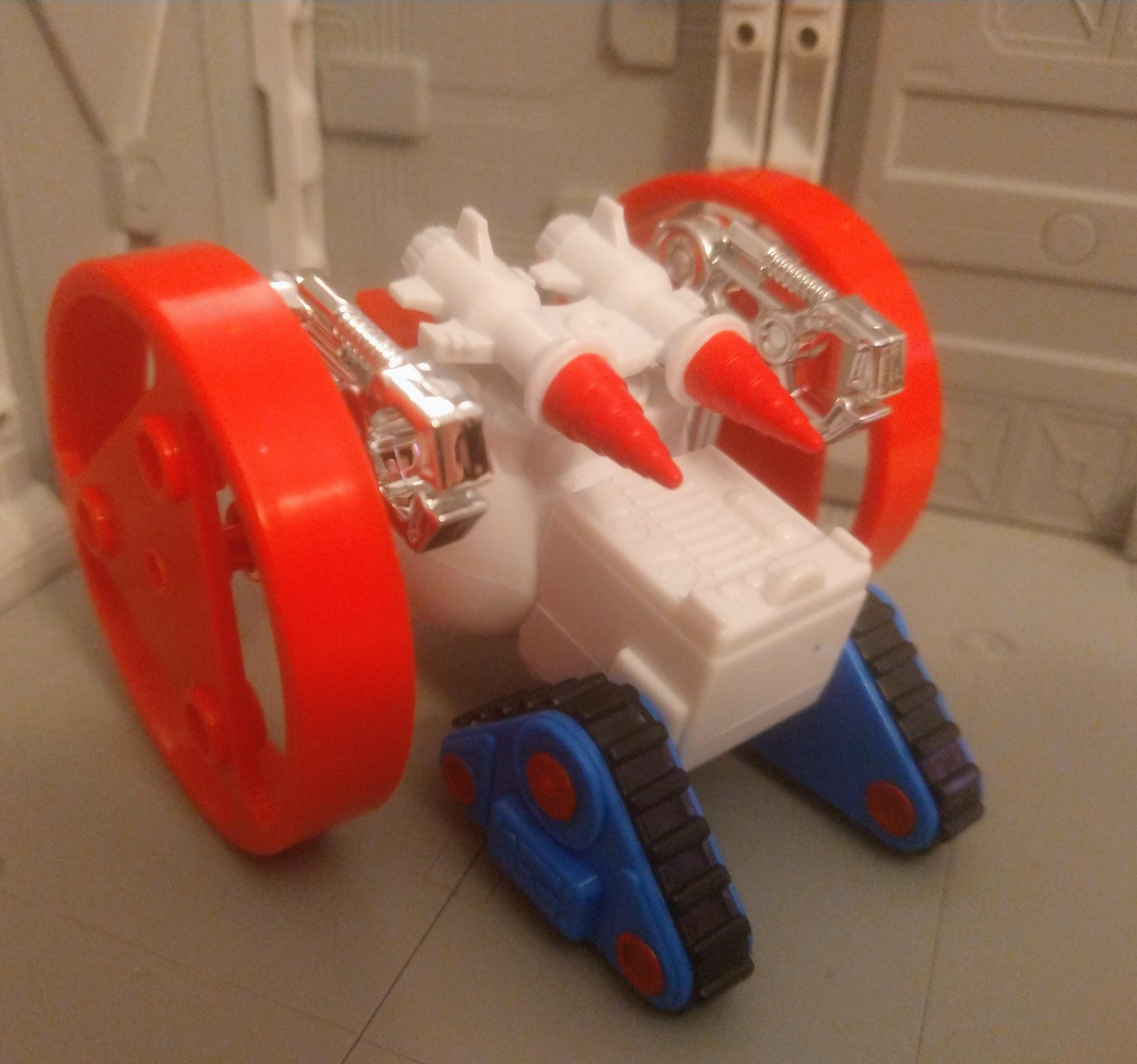 Super7 Micronauts Force Commander figurina cu jetpack