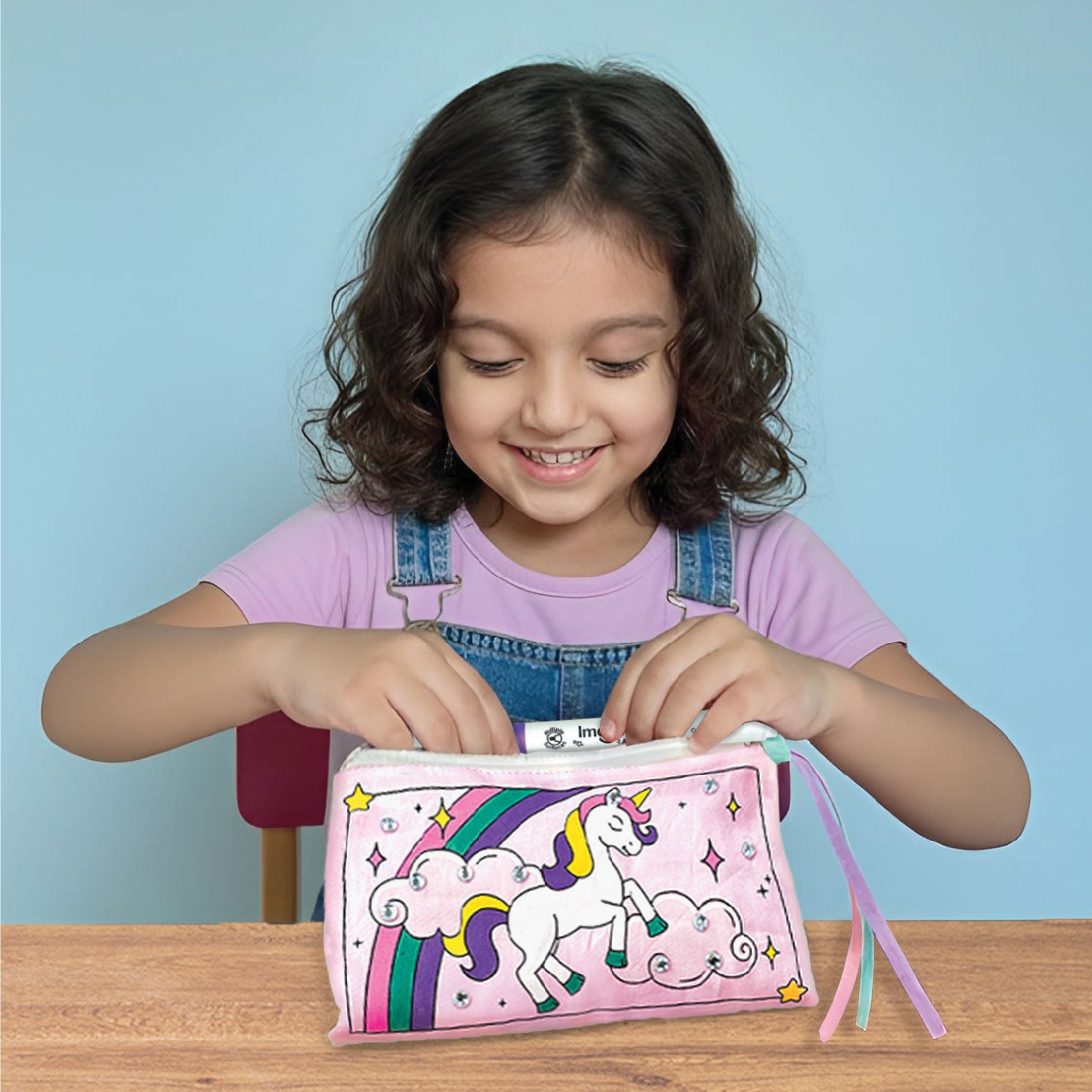 Imagimake Fabric Art Unicorn set pictura textile 5+ ani
