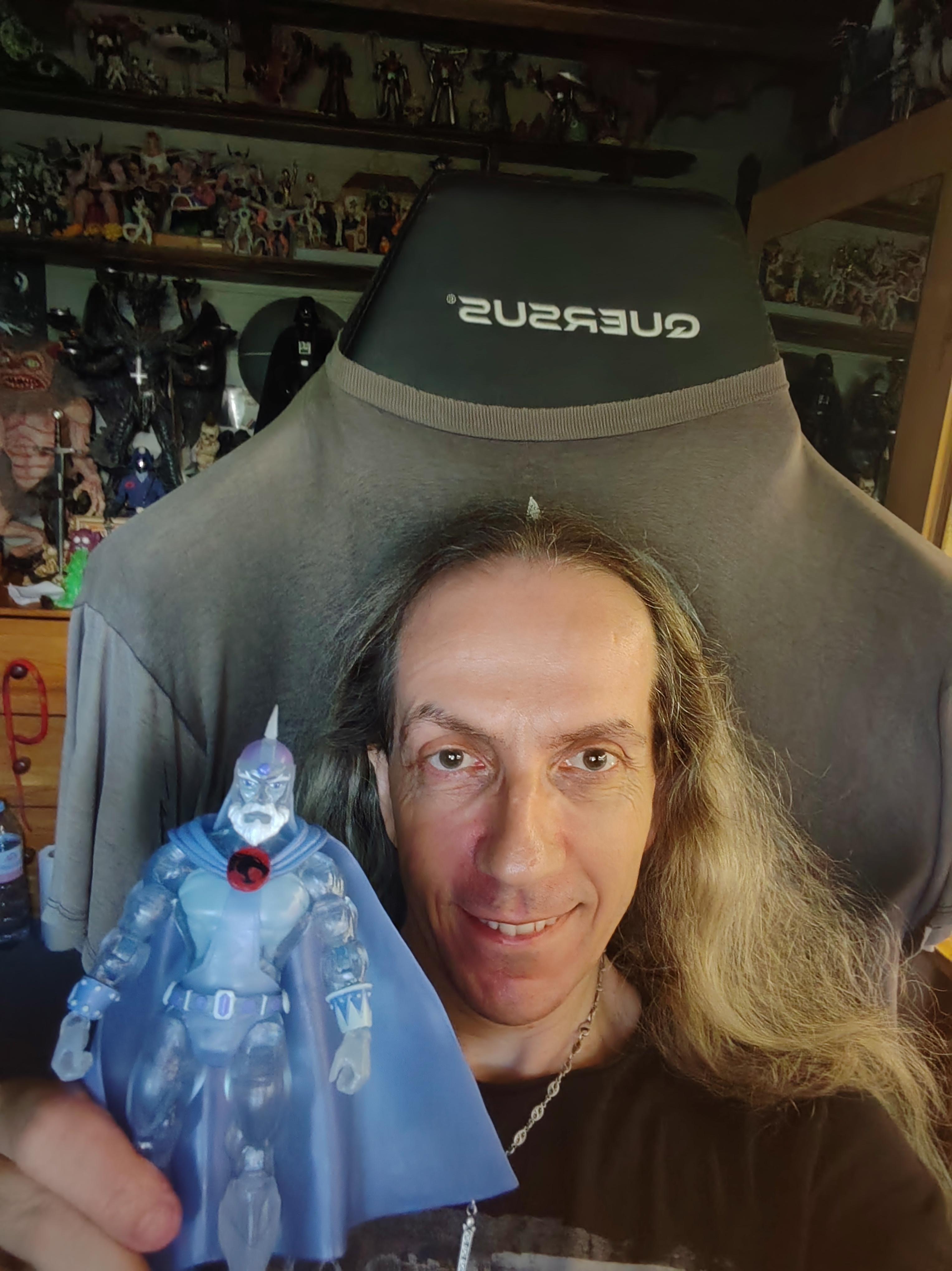 Super7 ThunderCats Ghost Jaga figurina 18 cm translucid
