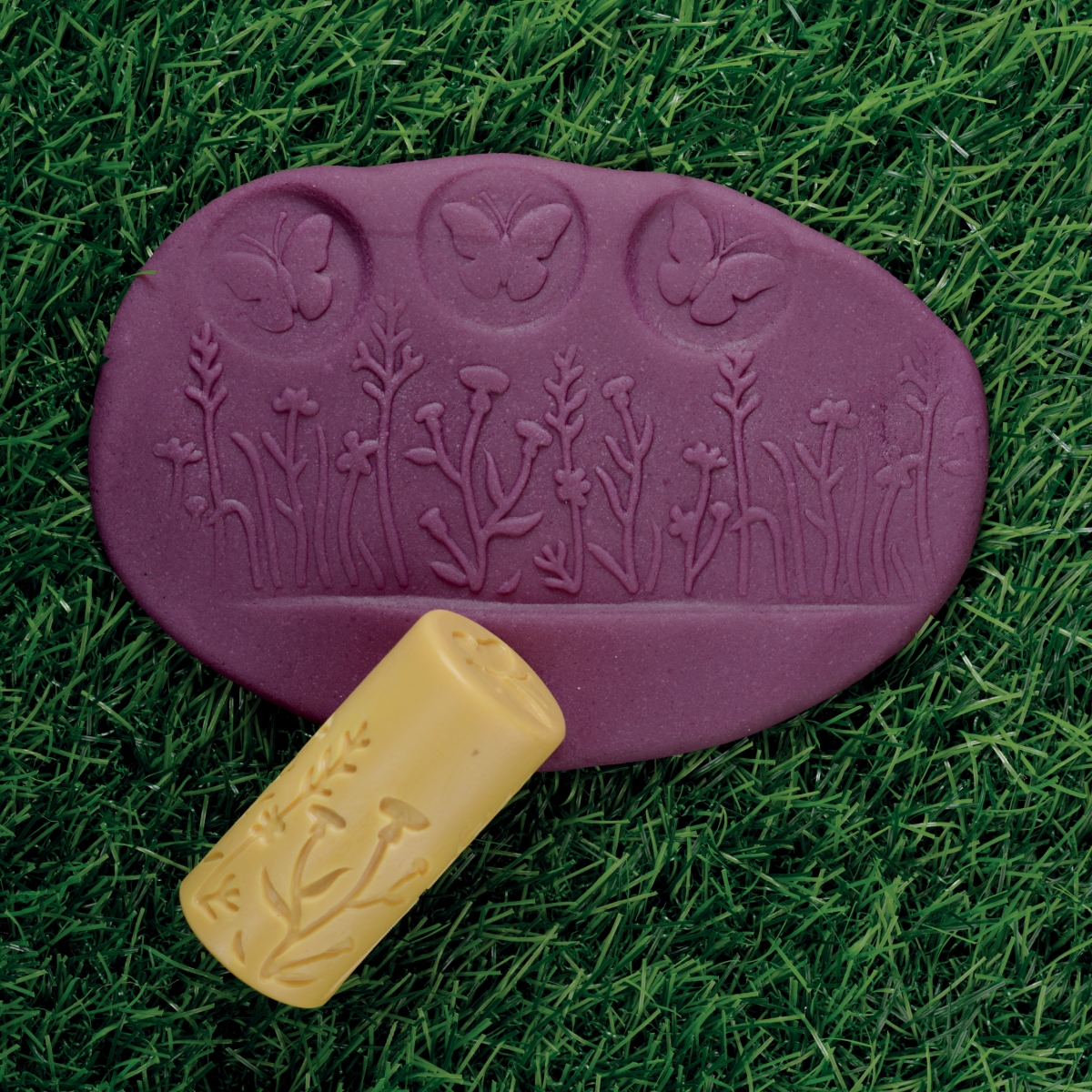 Yellow Door Let's Roll Garden Bugs role plastilină set 6 grădină