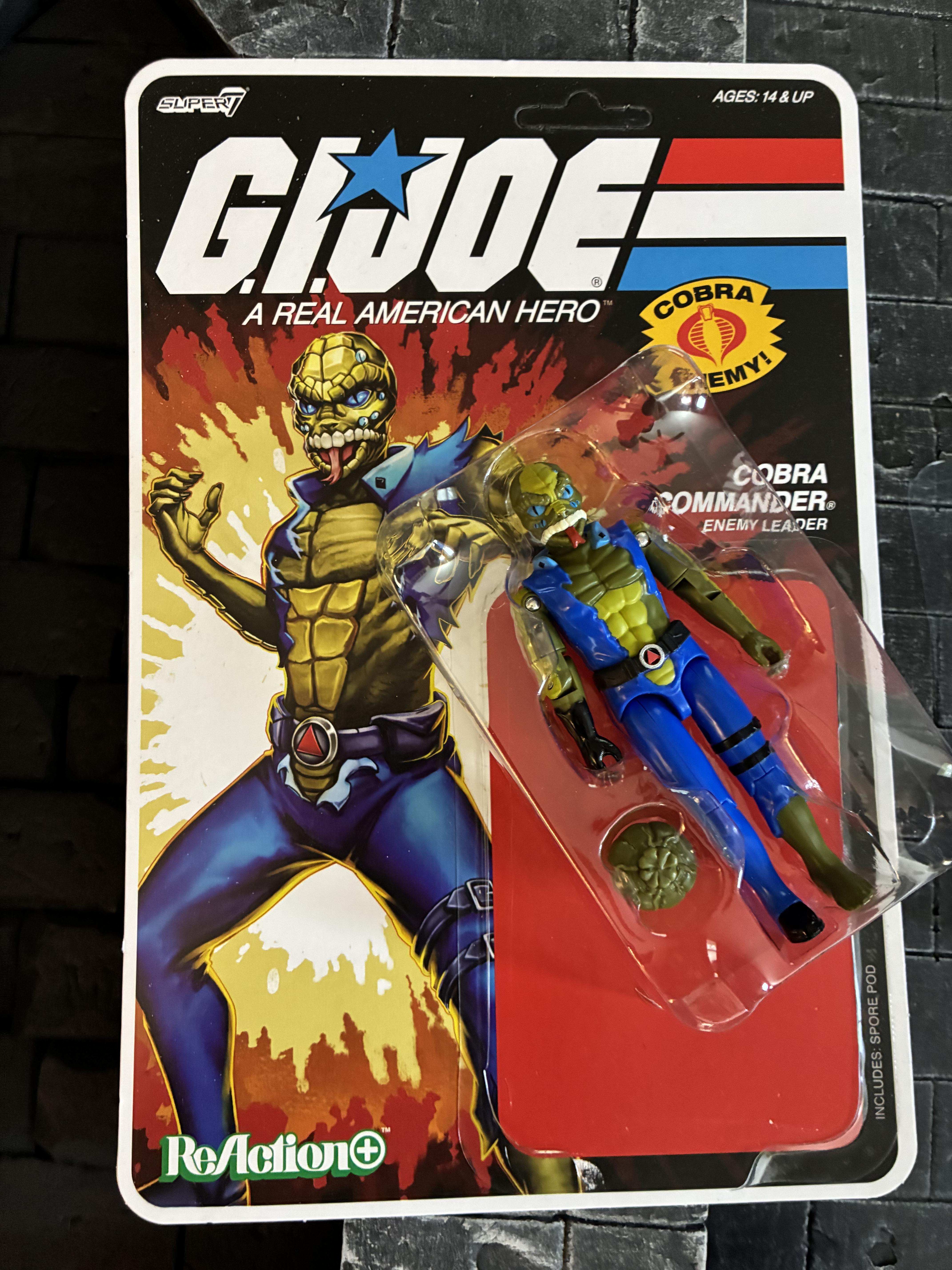 Super7 G.I. Joe Cobra Commander figurina Once a Man