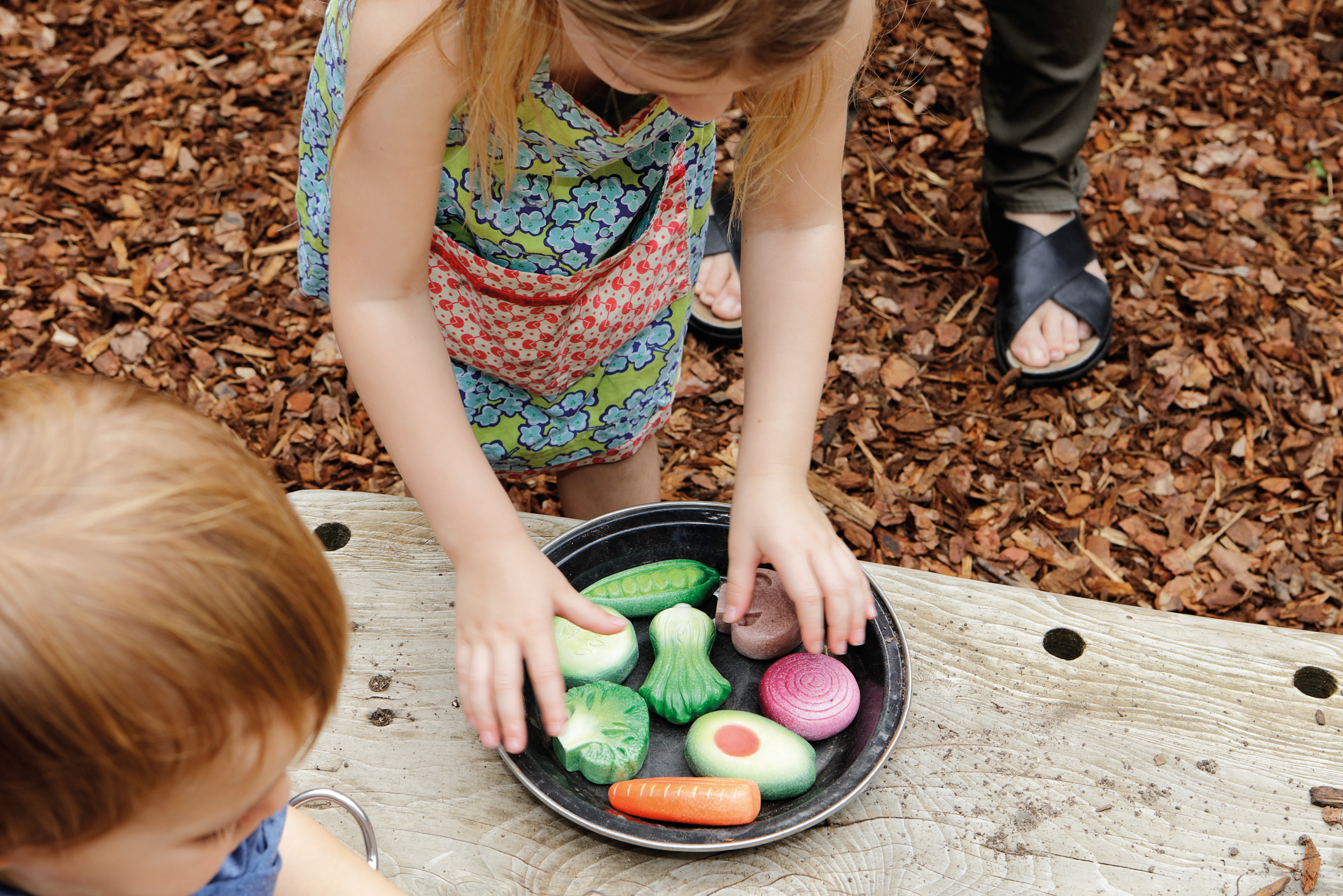 Yellow Door Mud Kitchen set bucatarie noroi