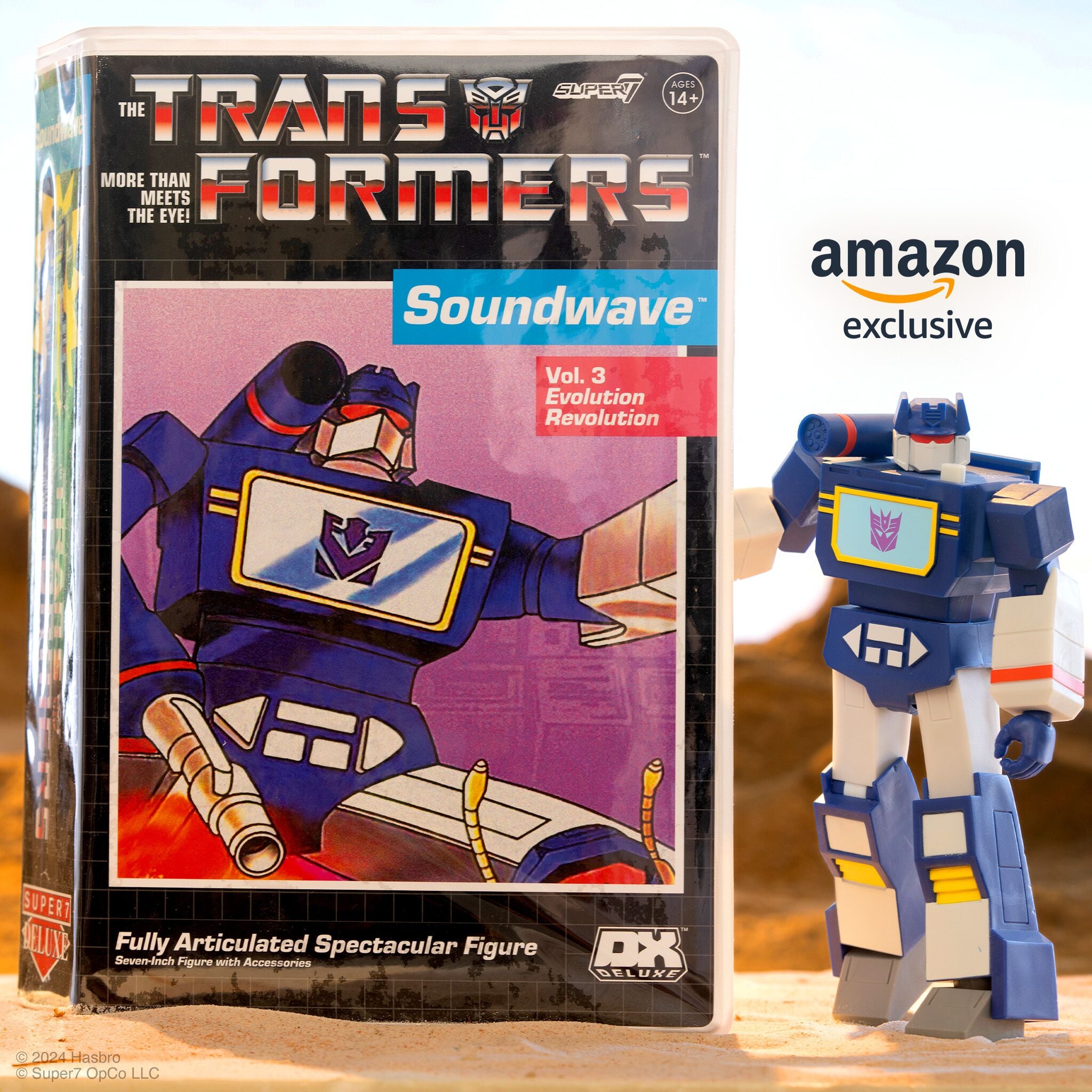 Super7 Transformers Deluxe Soundwave VHS figurina 18 cm