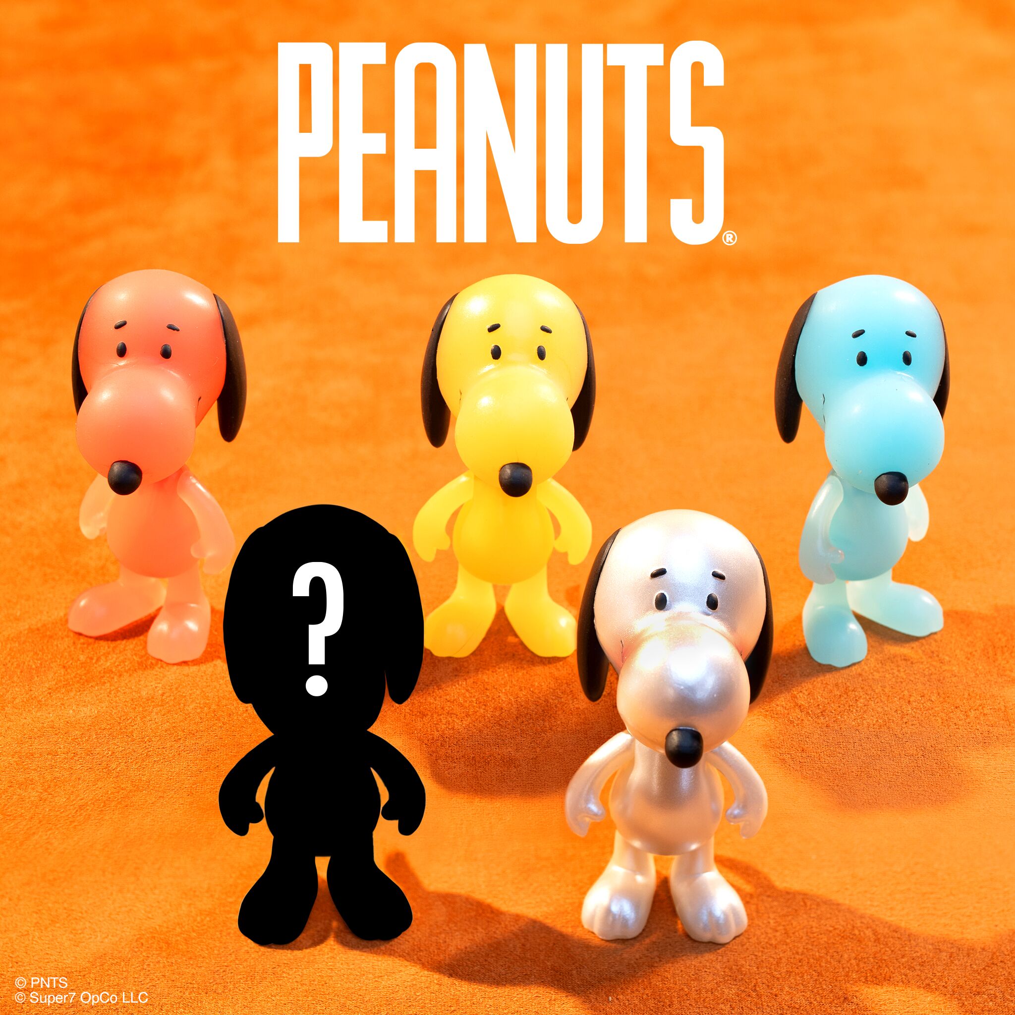 Super7 Peanuts Blind Box More Snoopies figurine set 12 bucati