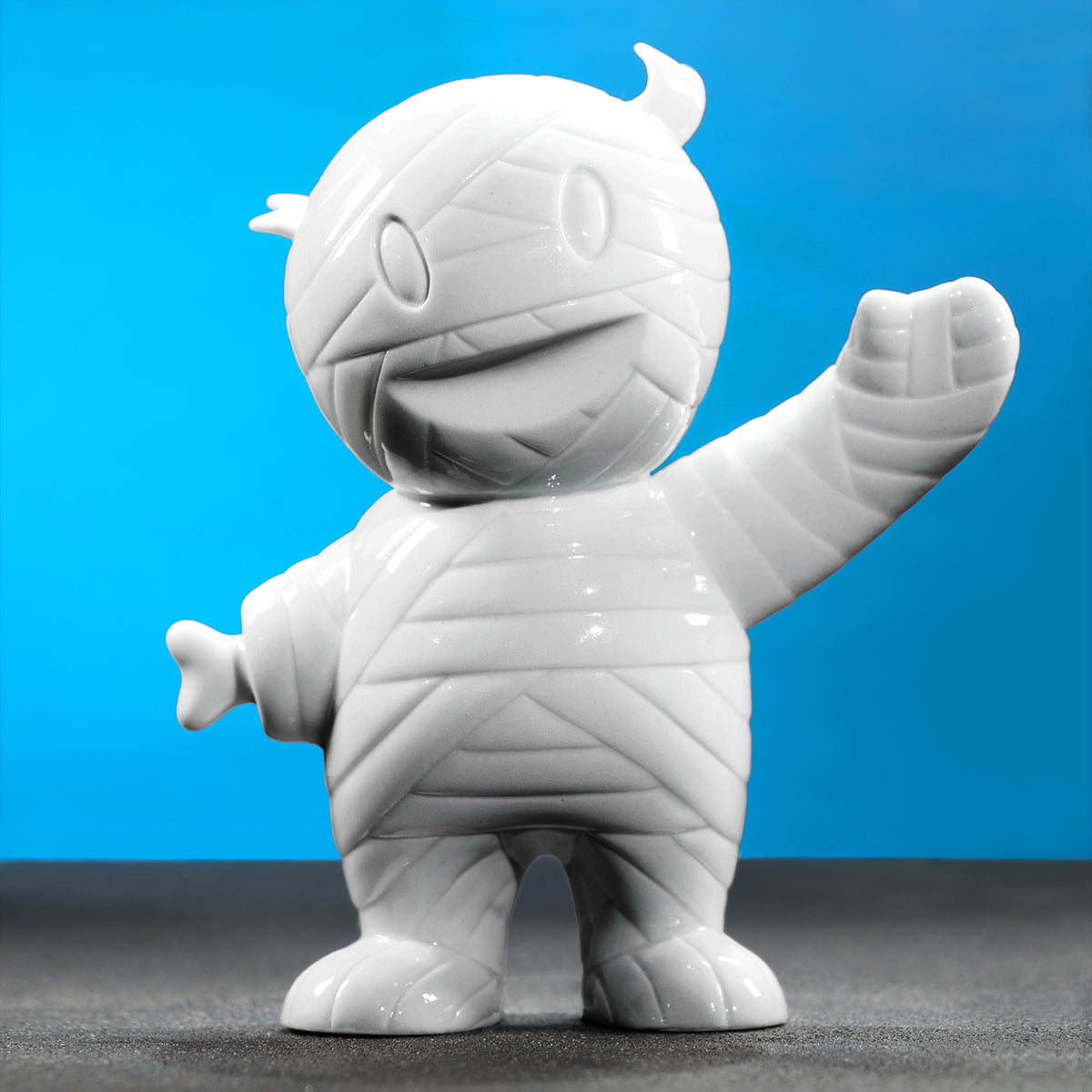 Super7 Porcelain Mummy Boy White statueta portelan 14cm