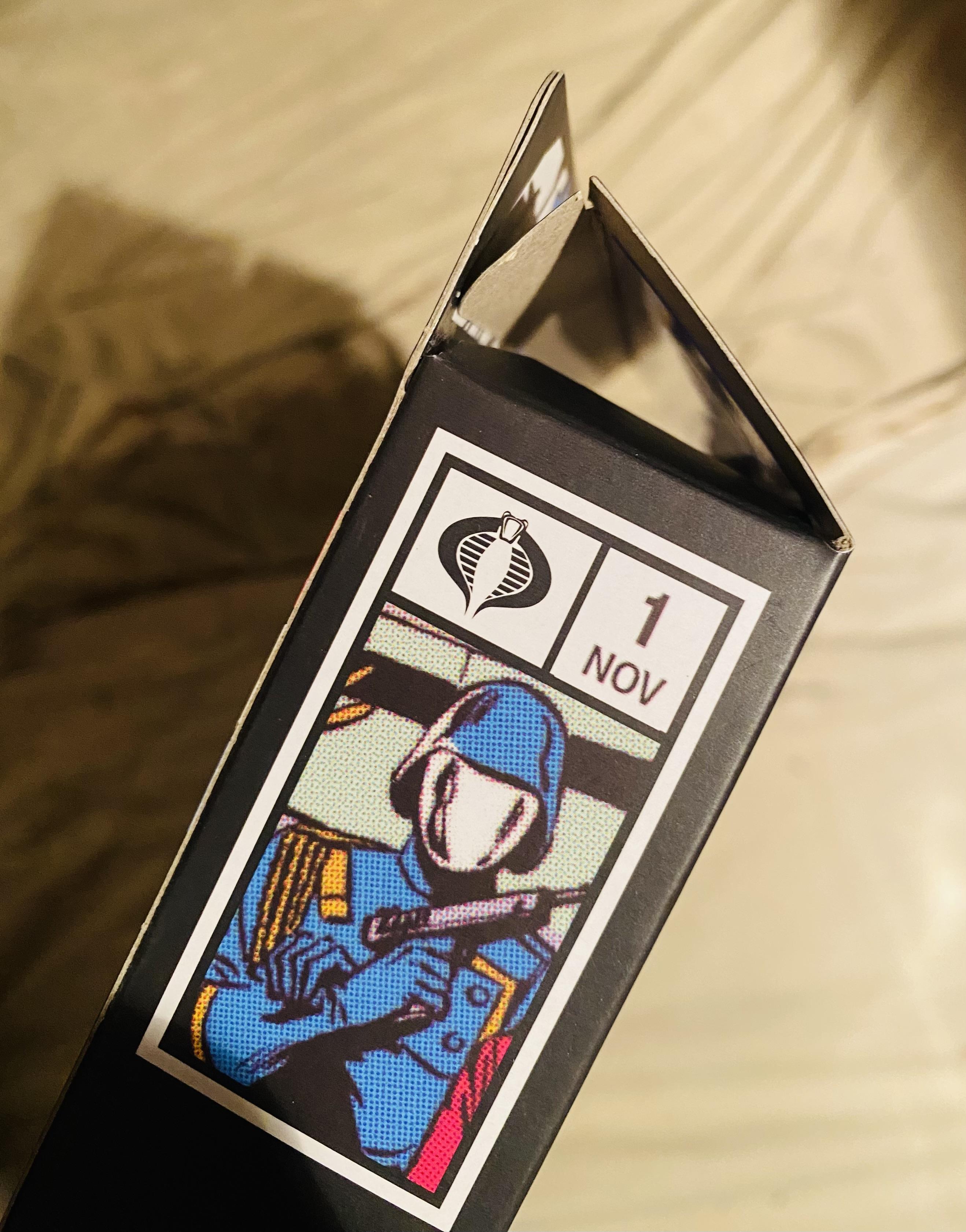 Super7 G.I. Joe ReAction+ Cobra Commander figurina set comic Issue 1