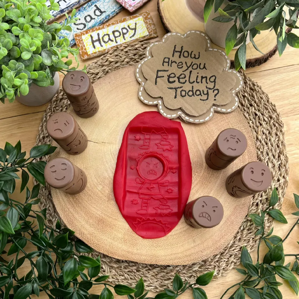 Yellow Door Let's Roll Emotions role plastilina 6 buc