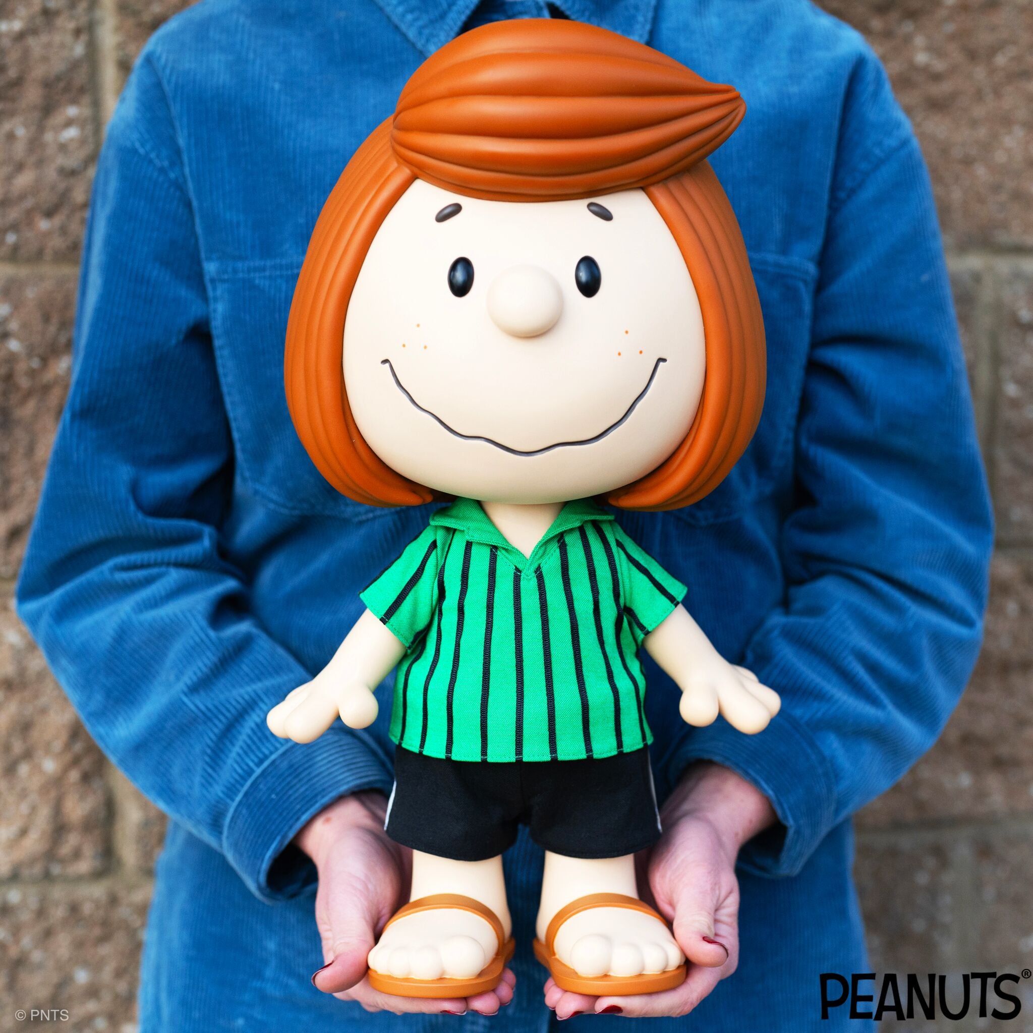 Super7 Peanuts SuperSize Peppermint Patty figurina vinil 43cm