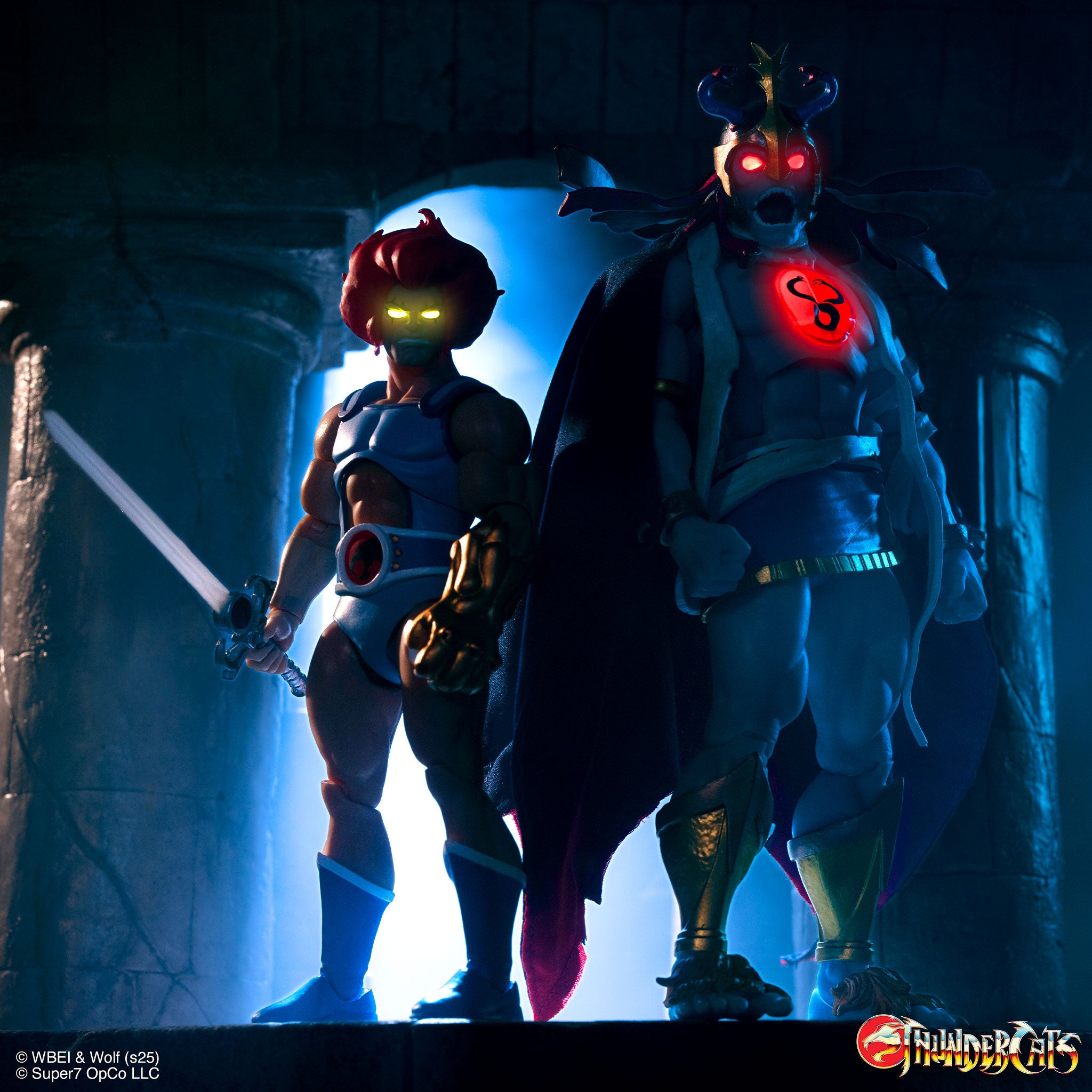 Super7 ULTIMATES ThunderCats Mumm-Ra Lion-O set LED