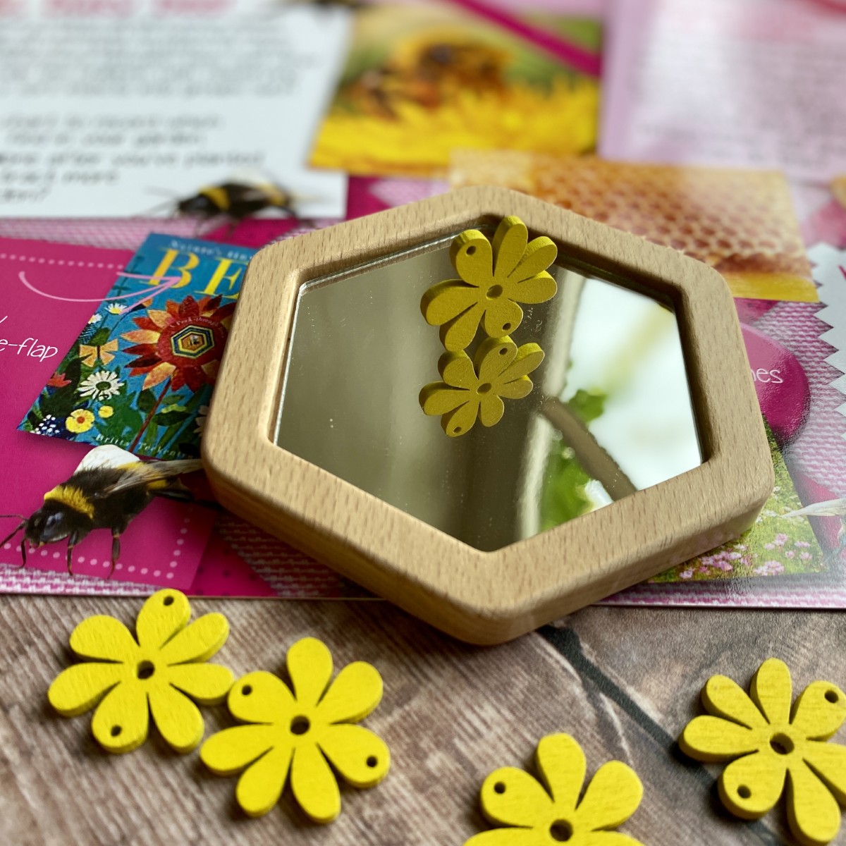 Yellow Door Little Looking Shape Mirrors oglinzi lemn set 4