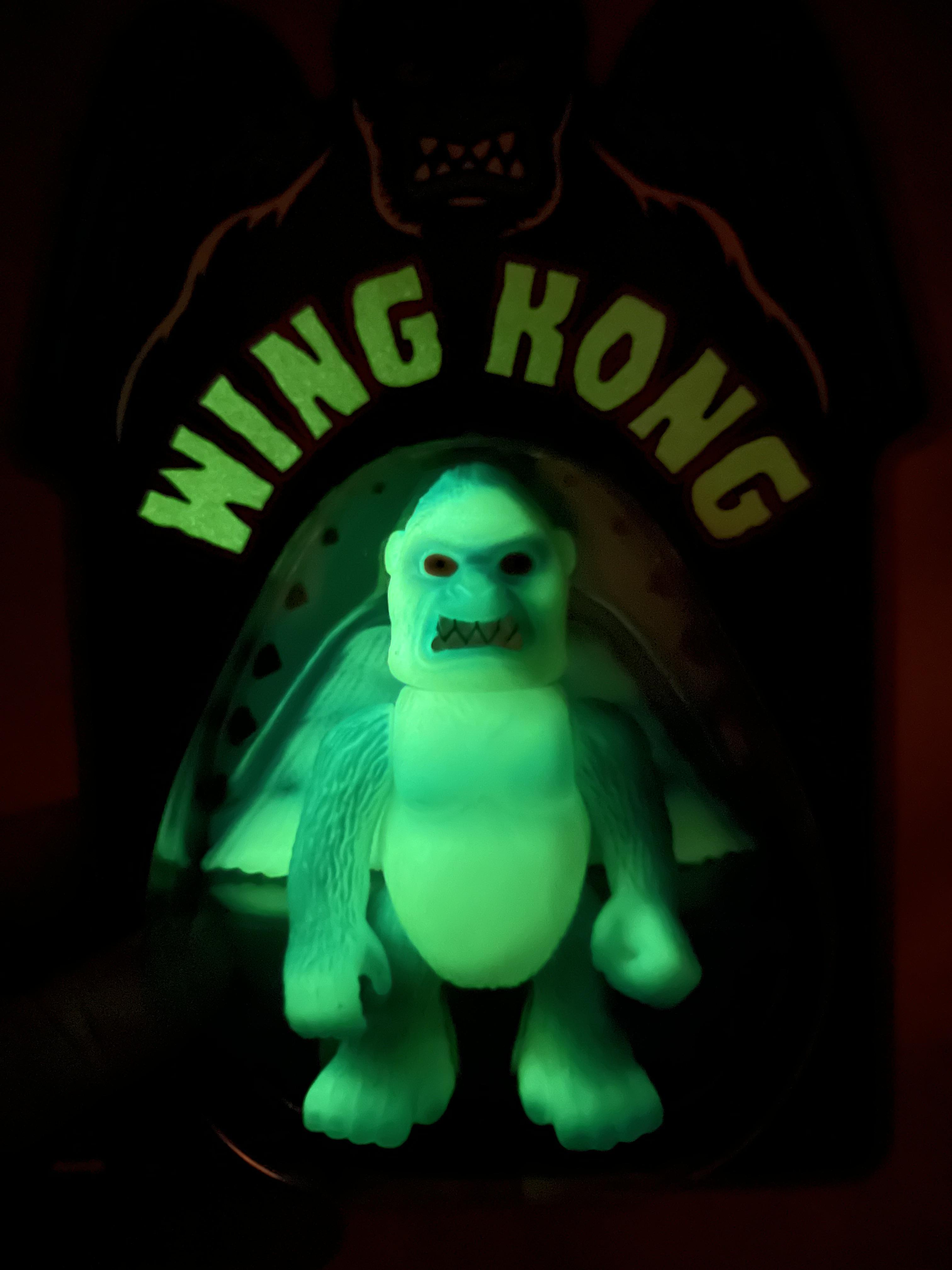 Super7 ReAction Wing Kong Monster Glow figurină fosforescentă