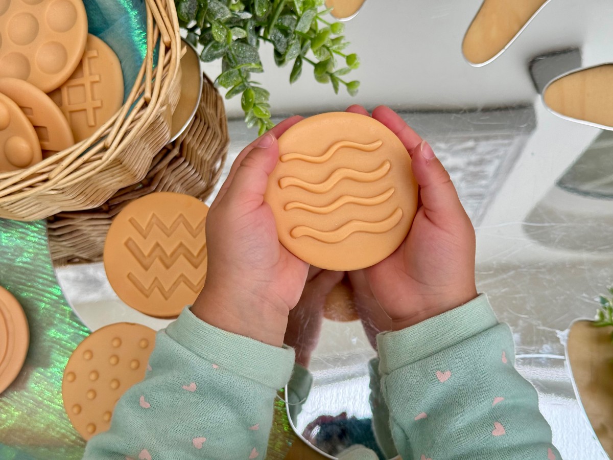 Yellow Door Sensory Stones pietre senzoriale 8 set tactil