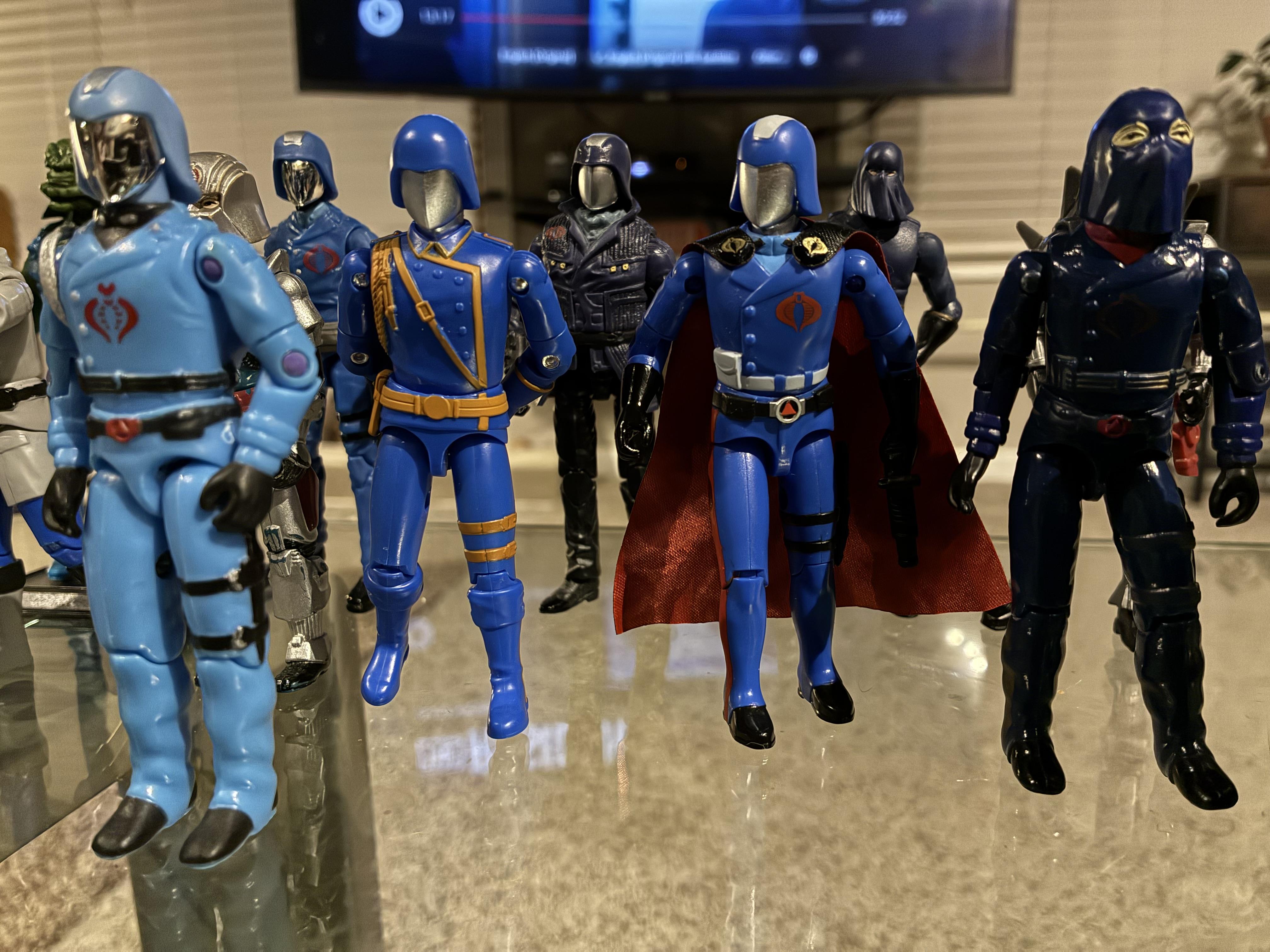 Super7 G.I. Joe ReAction+ Cobra Commander figurina set comic Issue 1