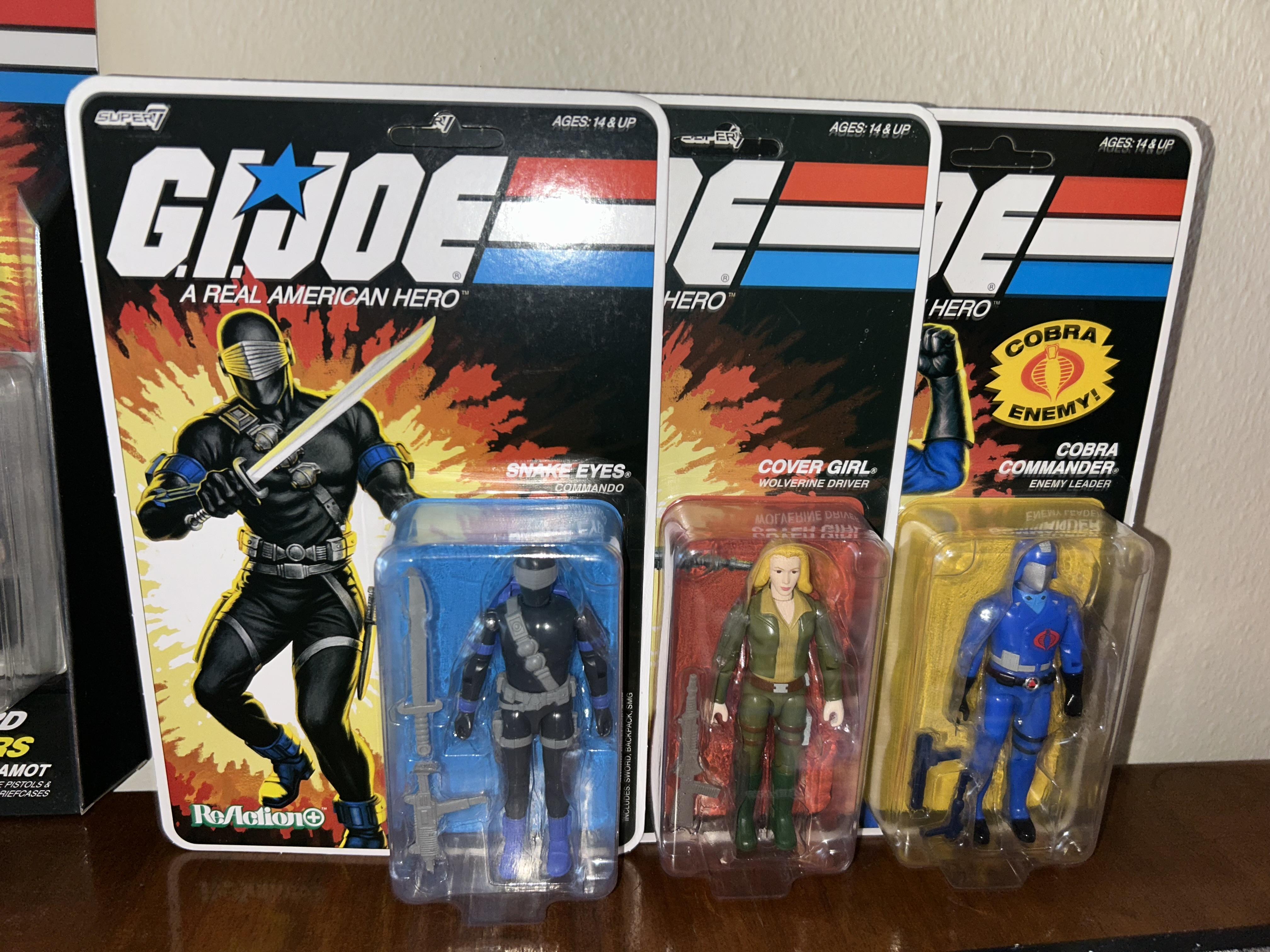 Super7 ReAction Stands set 10 suporturi figurine transparente