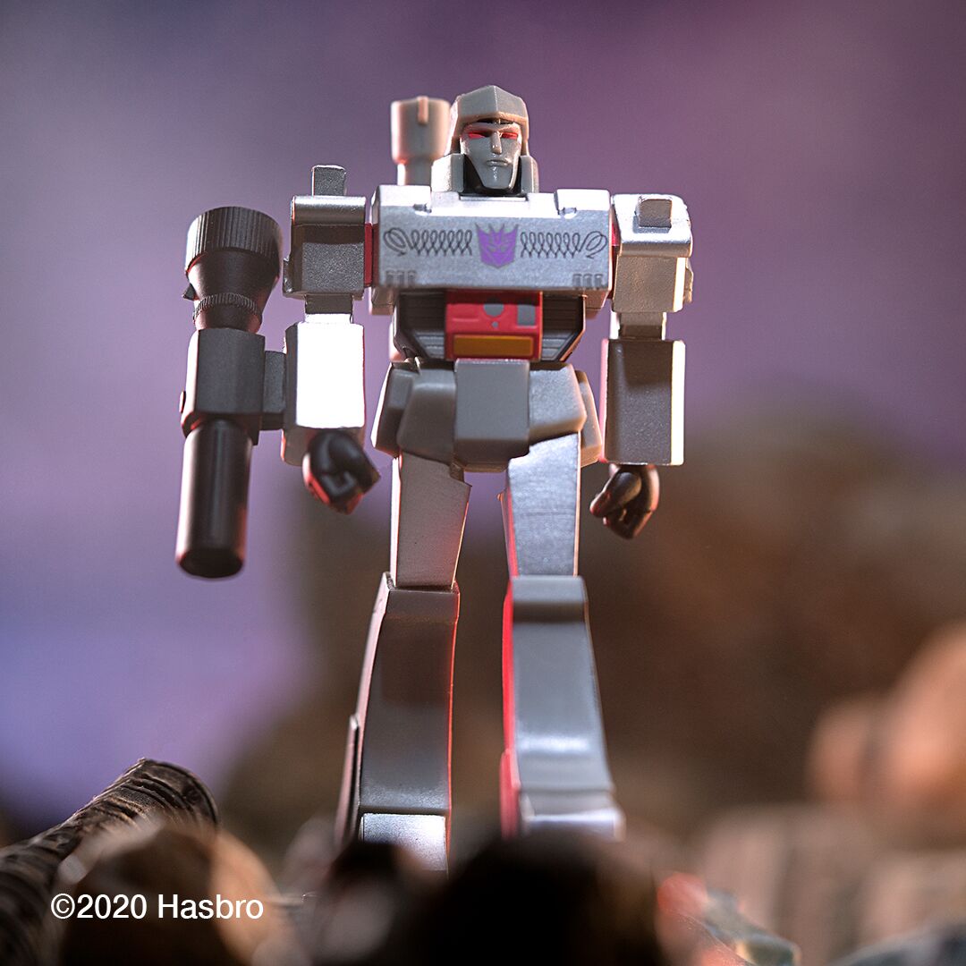 Super7 Transformers ReAction Megatron Chrome Commander figurină