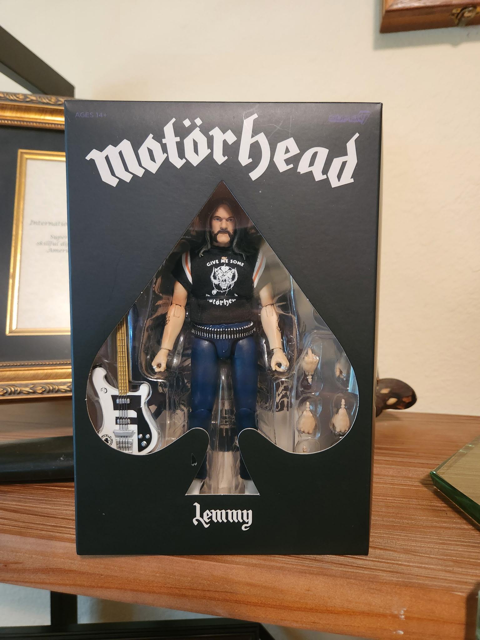 Super7 Motorhead Lemmy 1981 figurină chitară bas
