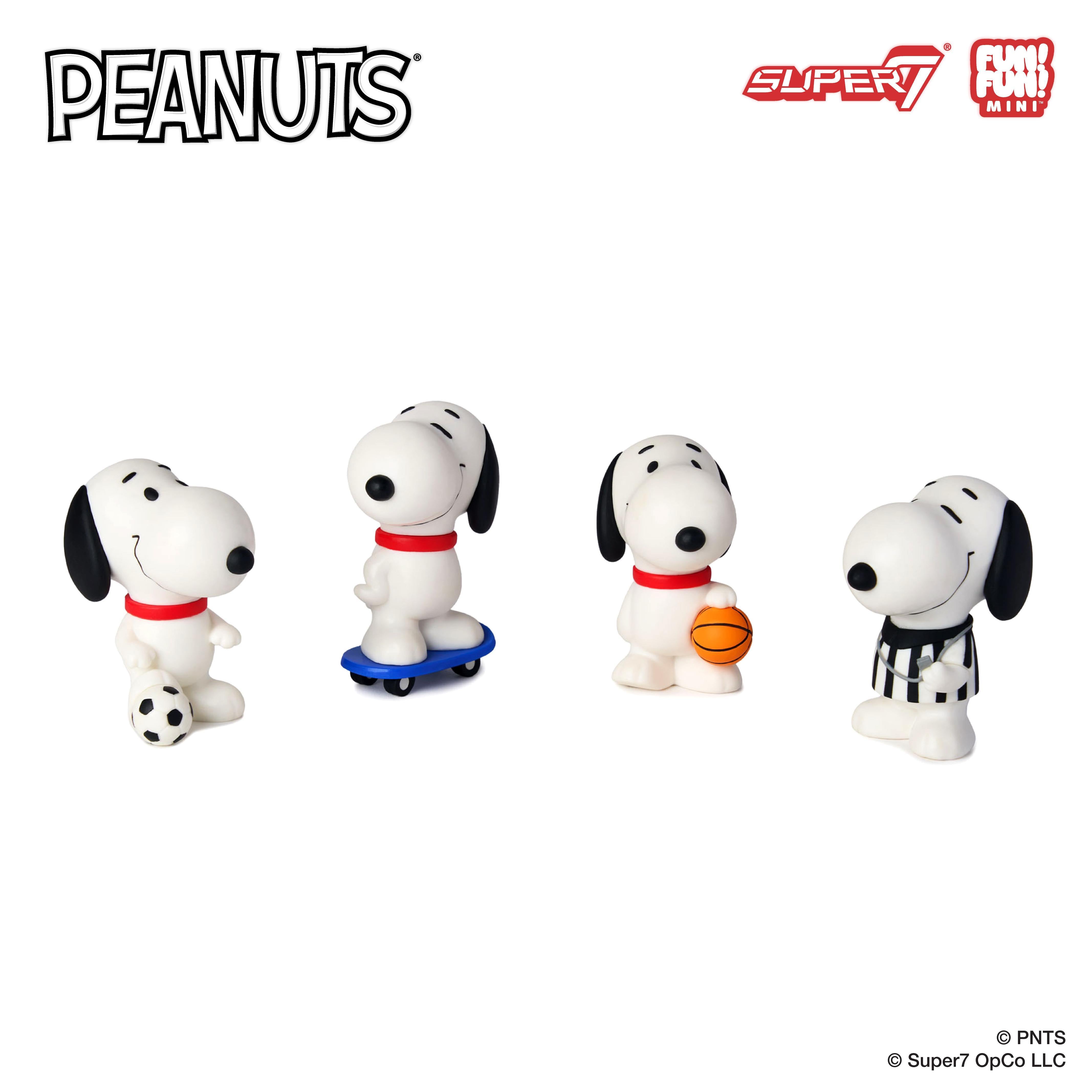Super7 Peanuts Fun Fun Mini Athlete Snoopy blind box 9 buc