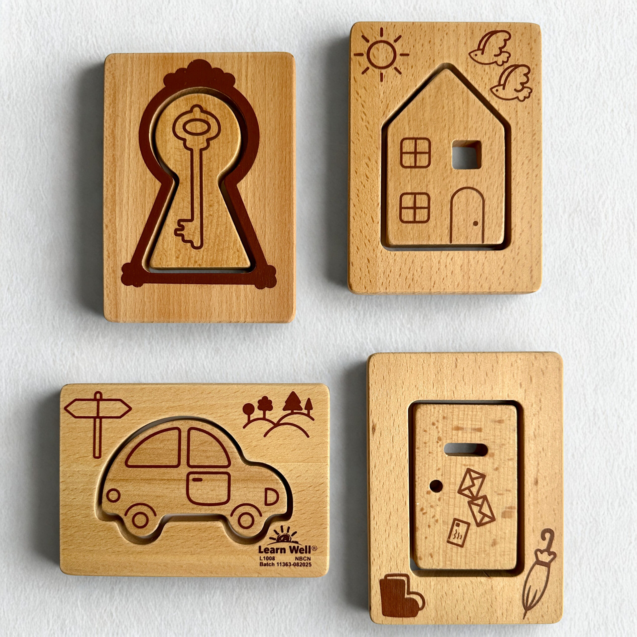 Little Looking Shapes Home set 4 forme privit