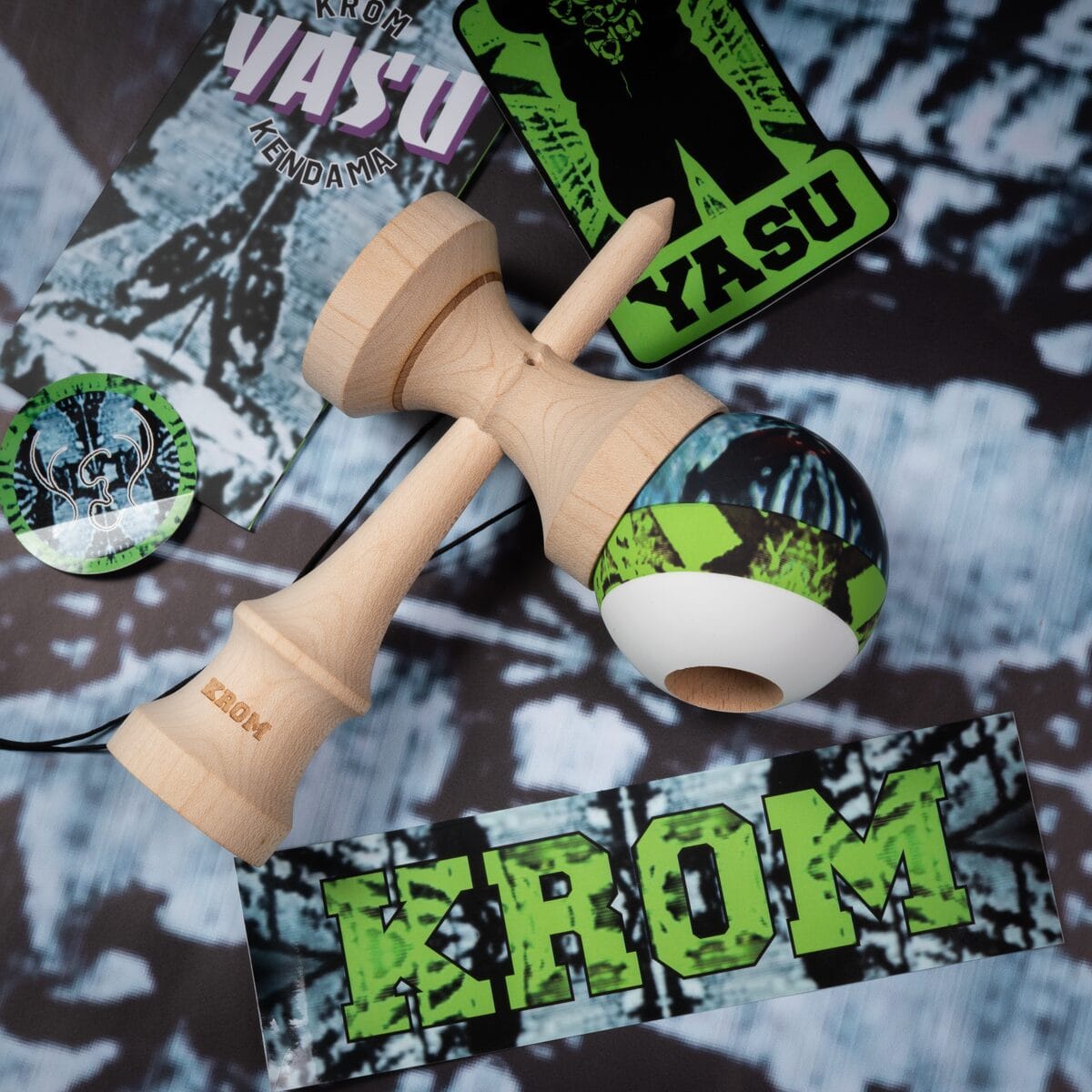 Krom Yasu Pro Mod kendama Kanade 62 mm