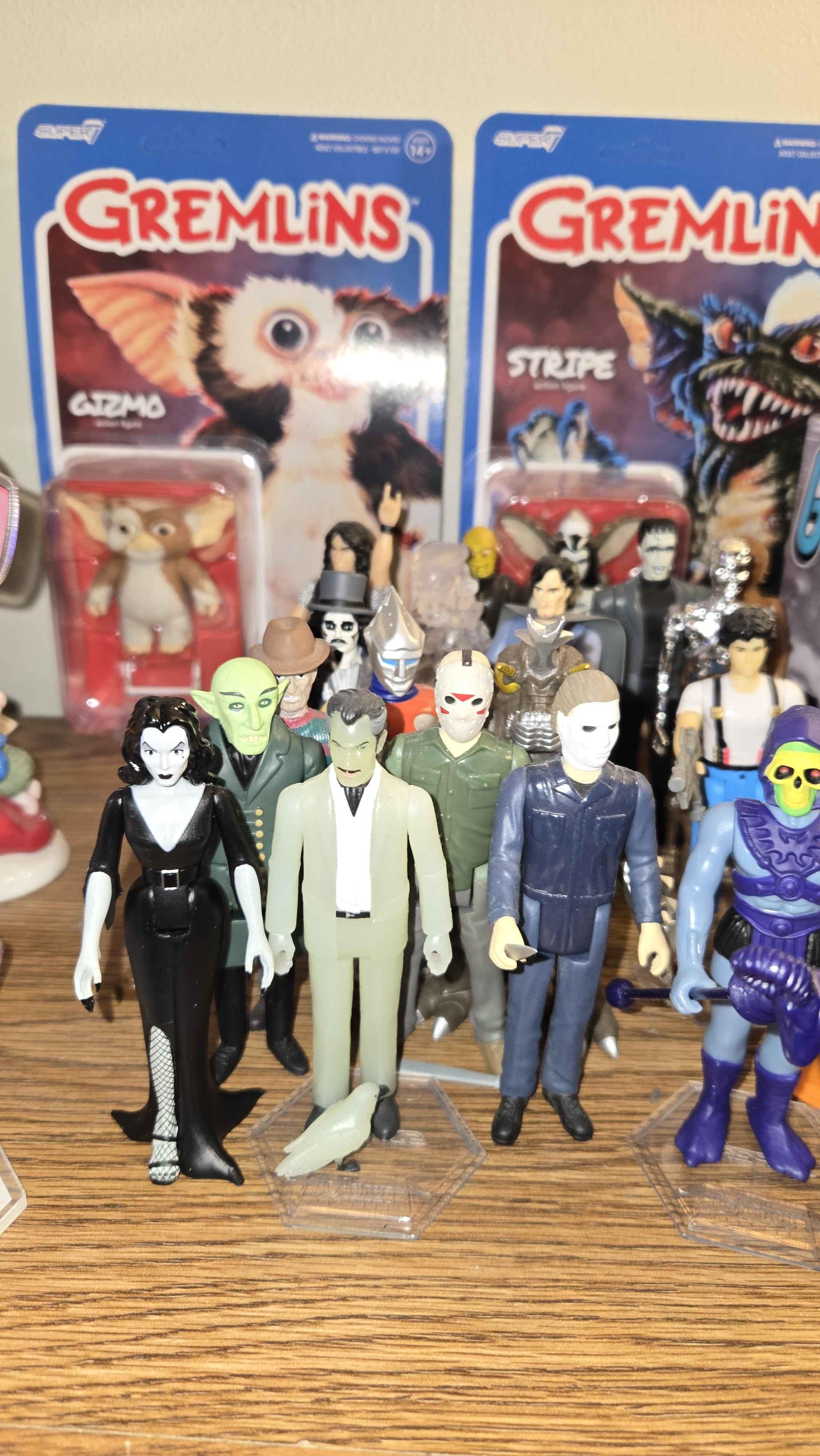Super7 ReAction Vampira Plan 9 Grayscale figurină