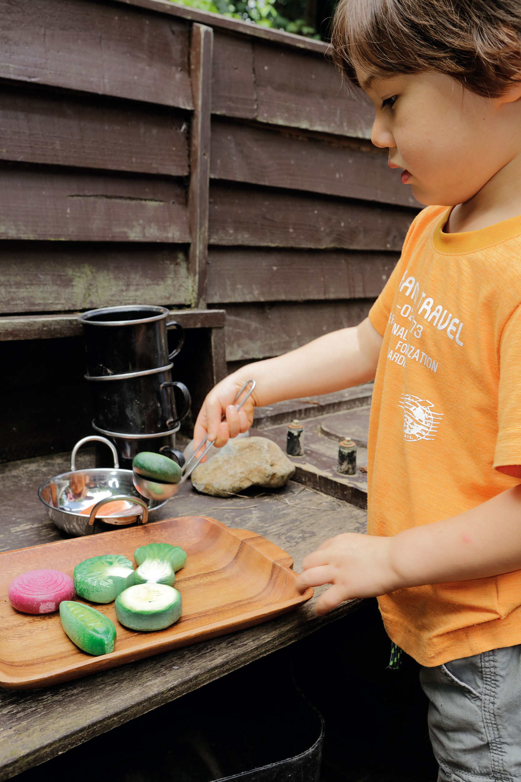 Yellow Door Sensory Play Stones pietre legume 8 buc 2 ani+