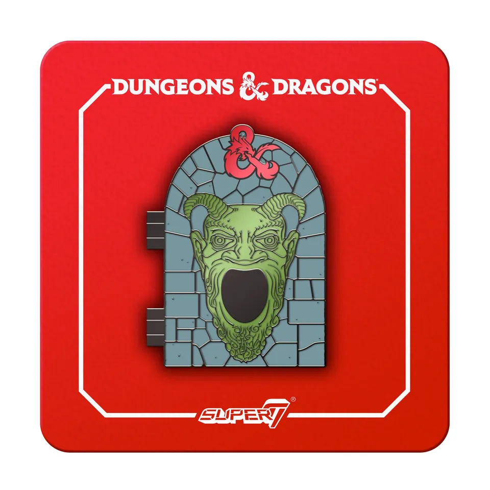 Super7 Dungeons Dragons Gateway pin metal 3x4,4 cm