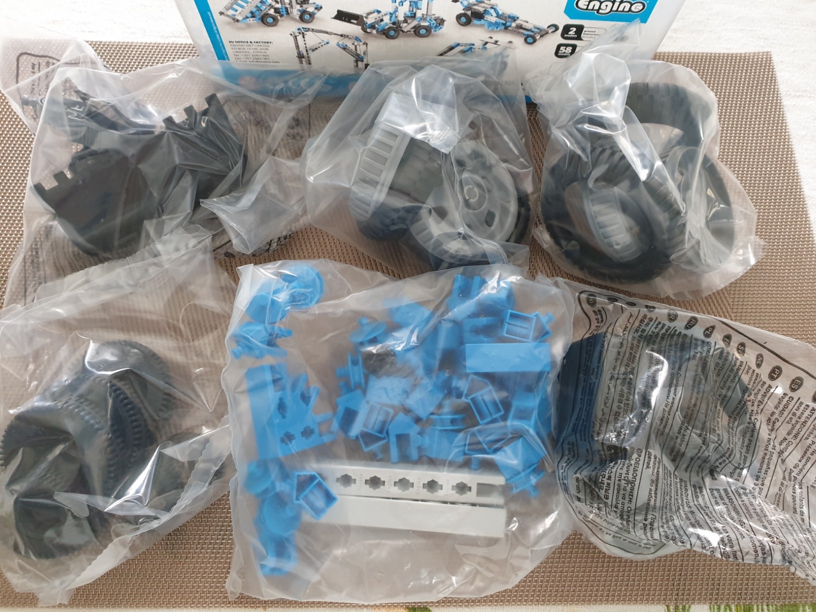 Engino Creative Maker Master 60in1 set constructie motorizat 8+ ani