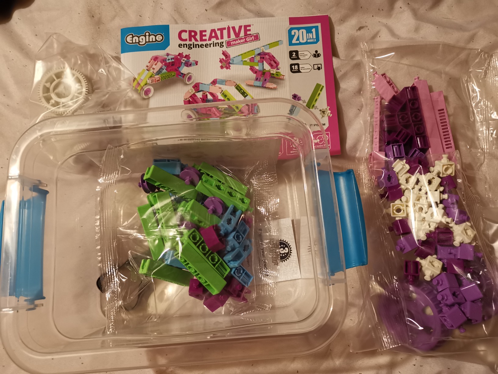 Engino Creative Engineering Maker Master 40 in 1 set motorizat dinozauri