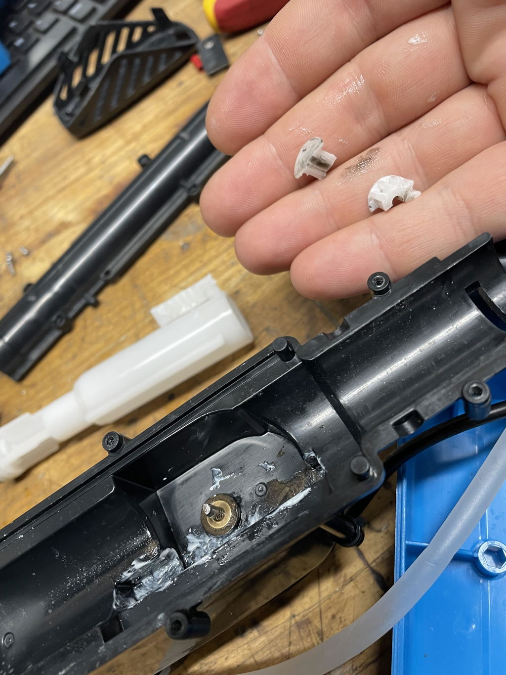 SpyraGO pistol apa compact albastru ploaie usoara