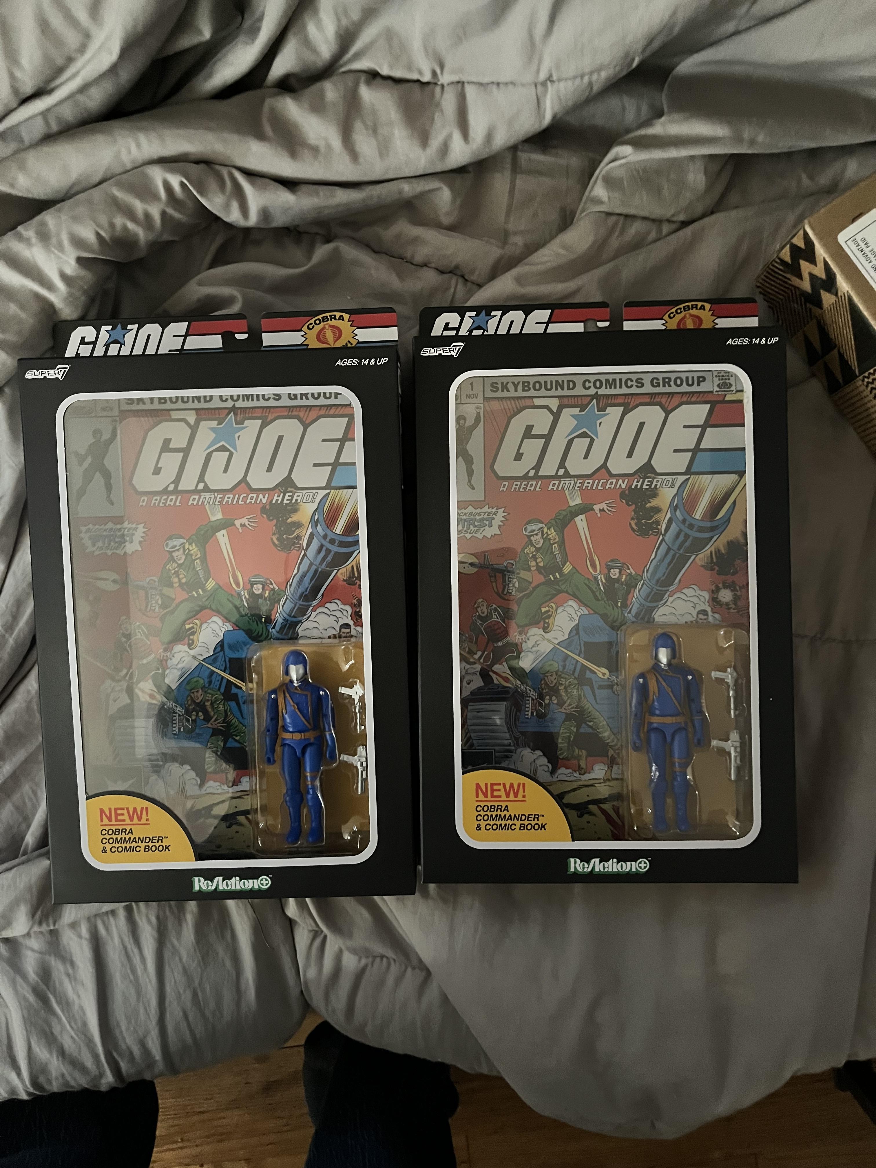 Super7 G.I. Joe ReAction+ Cobra Commander figurina set comic Issue 1