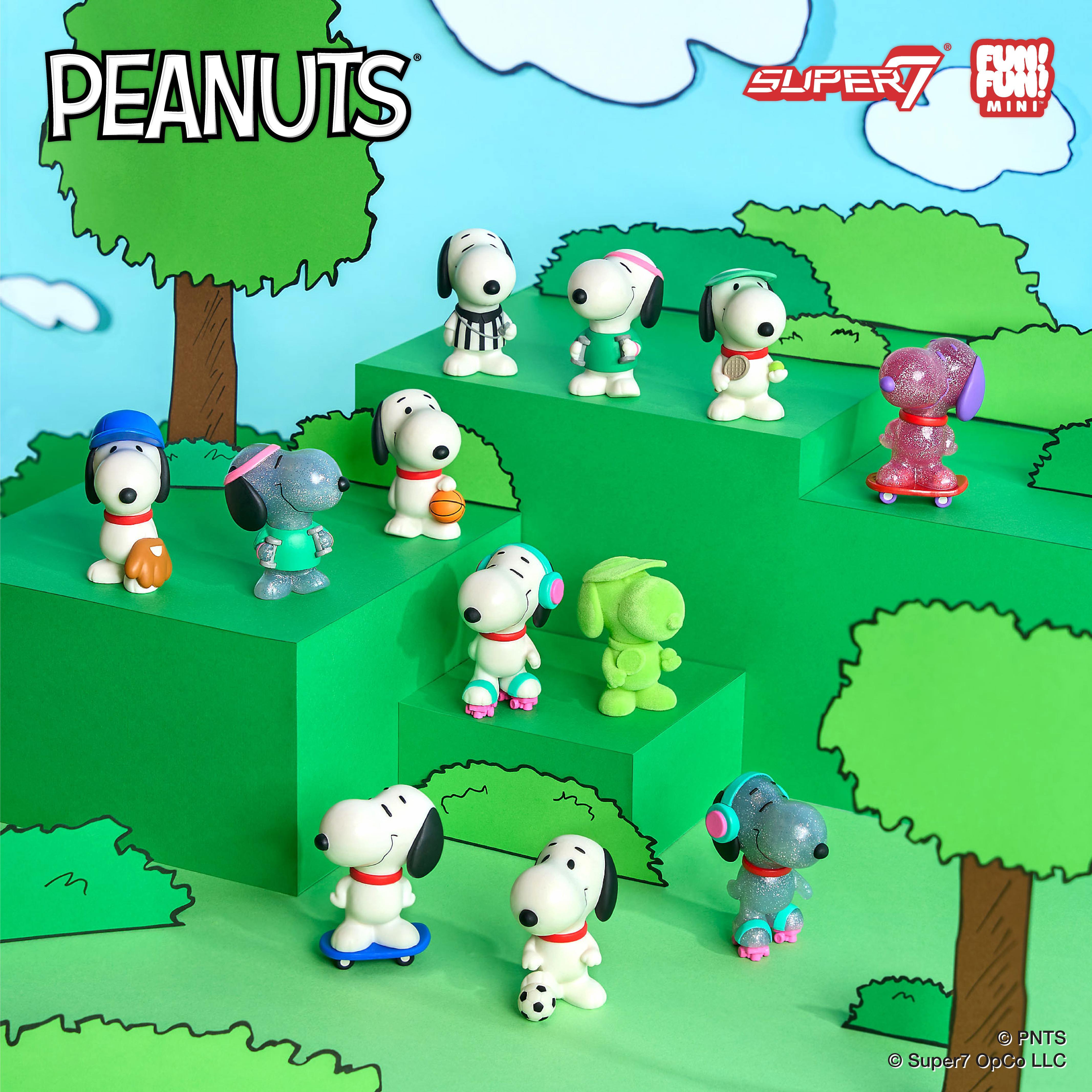 Super7 Peanuts Fun Fun Mini Athlete Snoopy blind box 9 buc